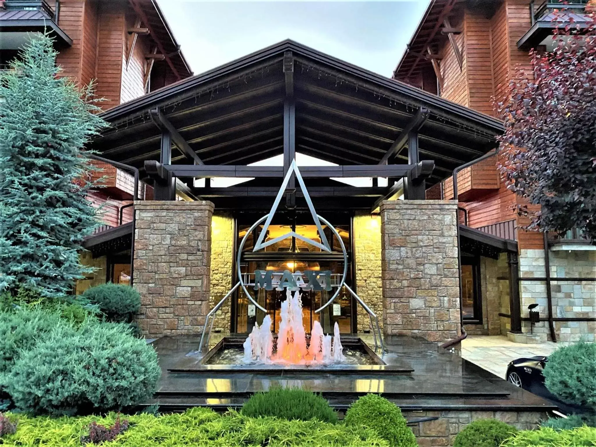 Maxi Park Hotel & Spa Maxi Park Hotel & Spa