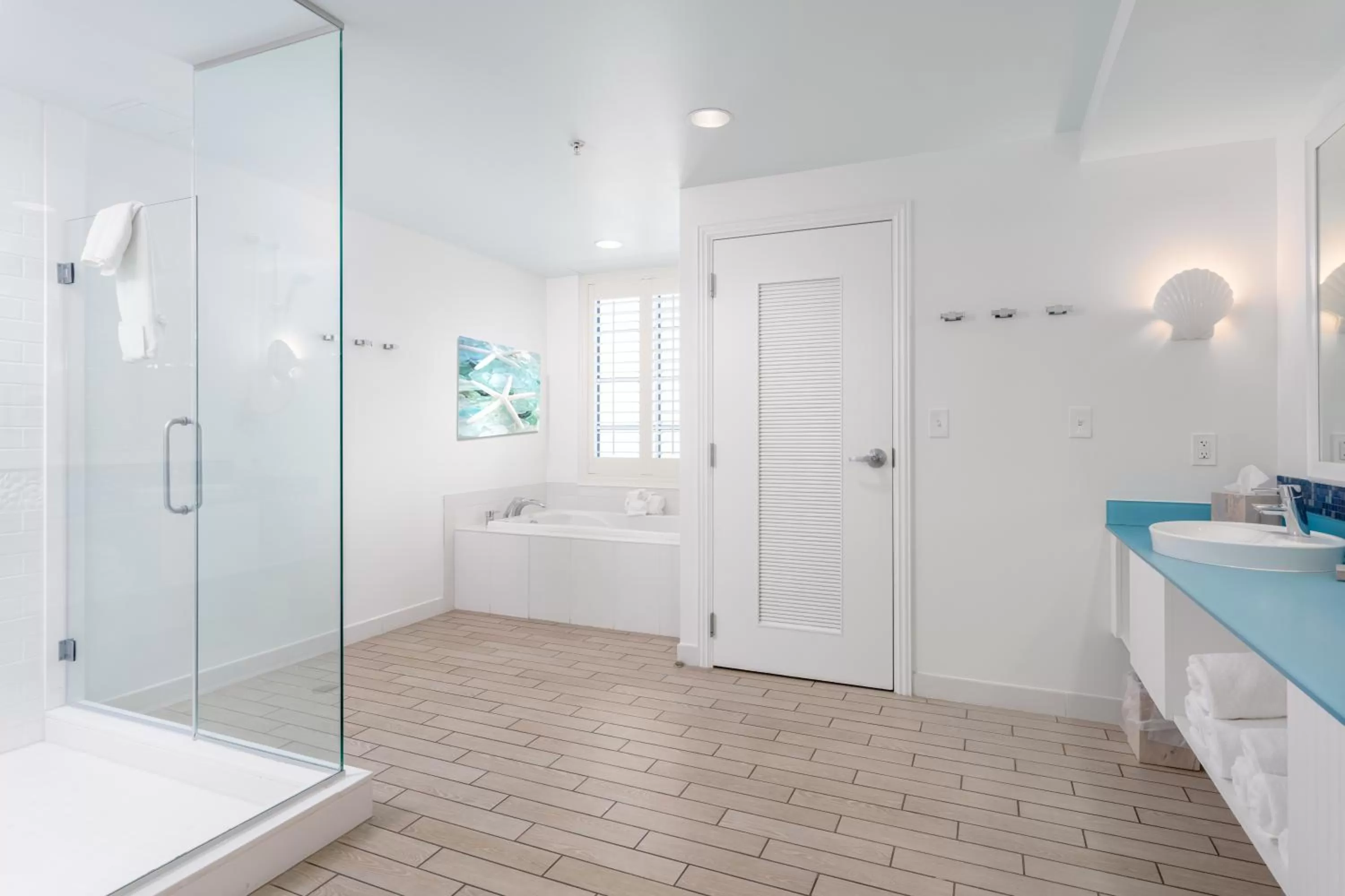 Shower in The Pensacola Beach Resort