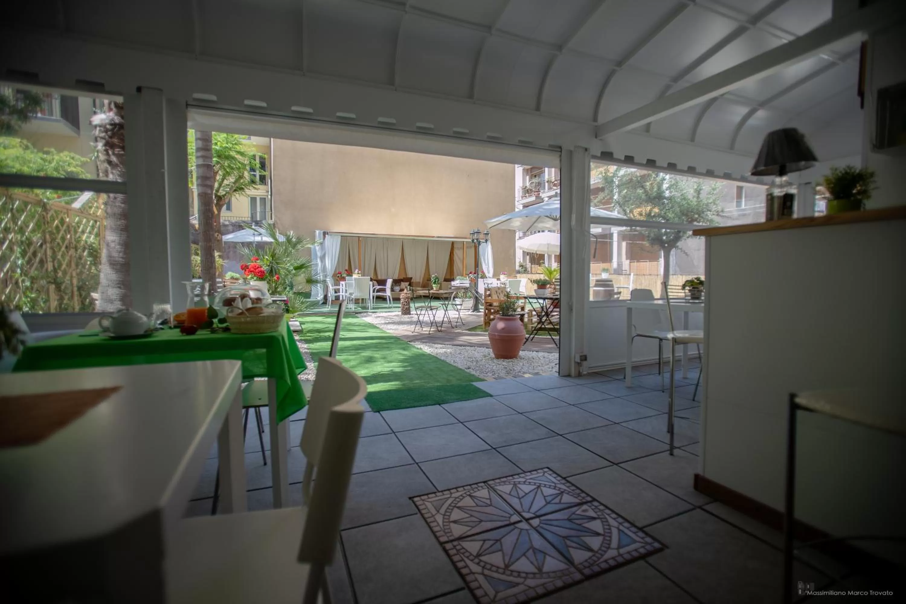 Garden in B&B Sicily Luxury