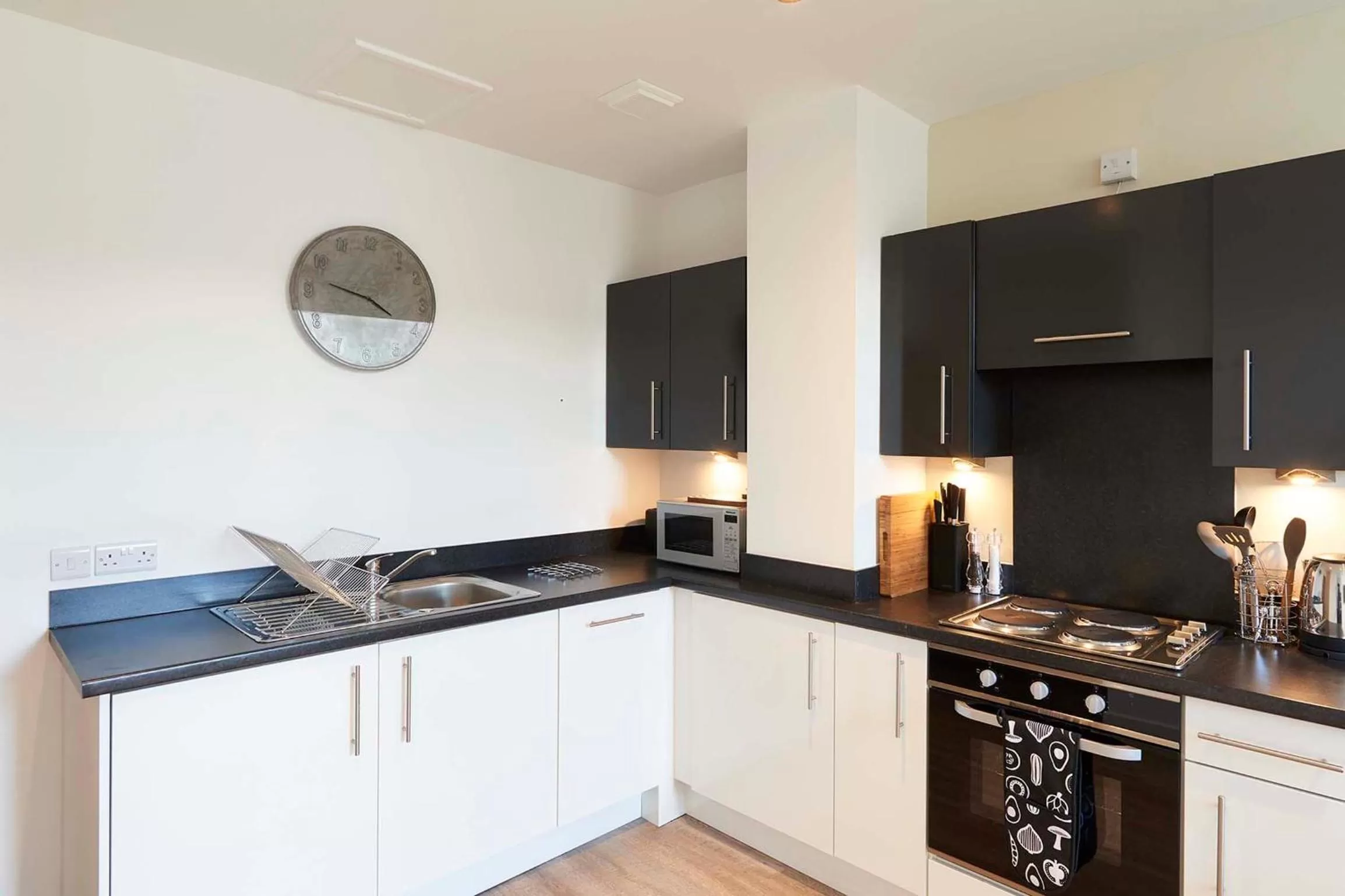 Kitchen or kitchenette in Braid Apartments by Mansley