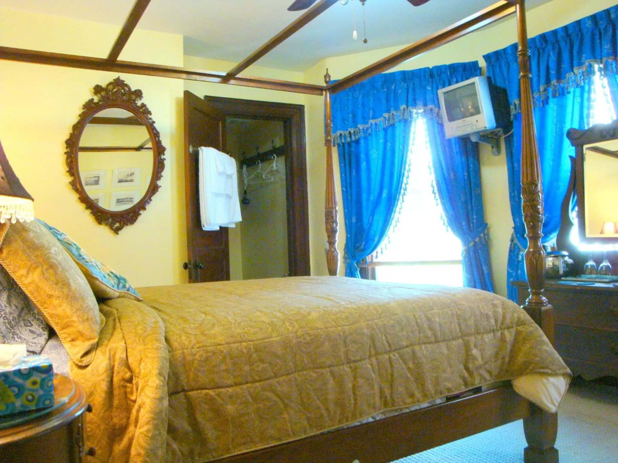 Bed in A Night to Remember B & B