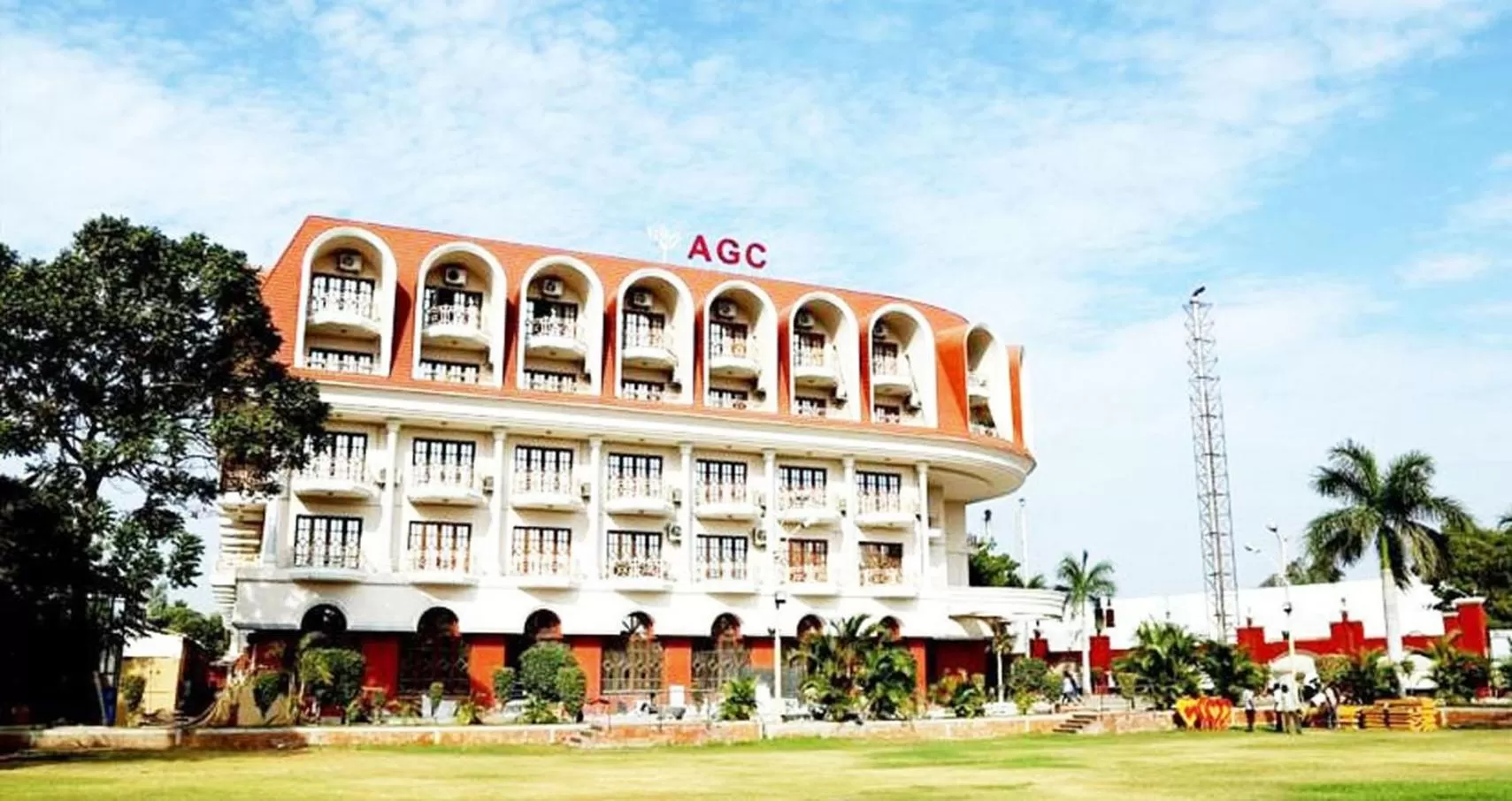 Facade/entrance in Hotel AGC