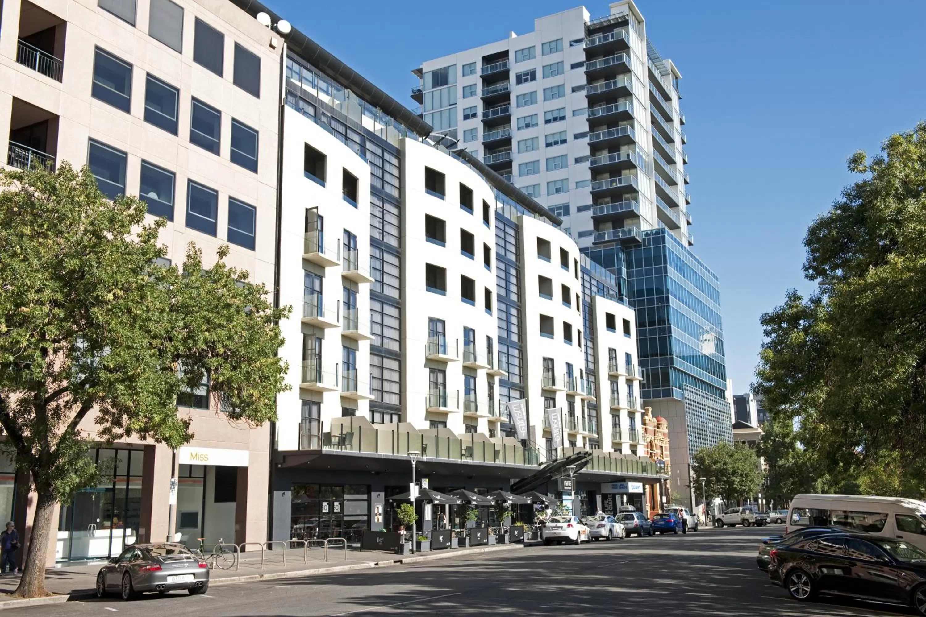 Property building in Mantra Hindmarsh Square
