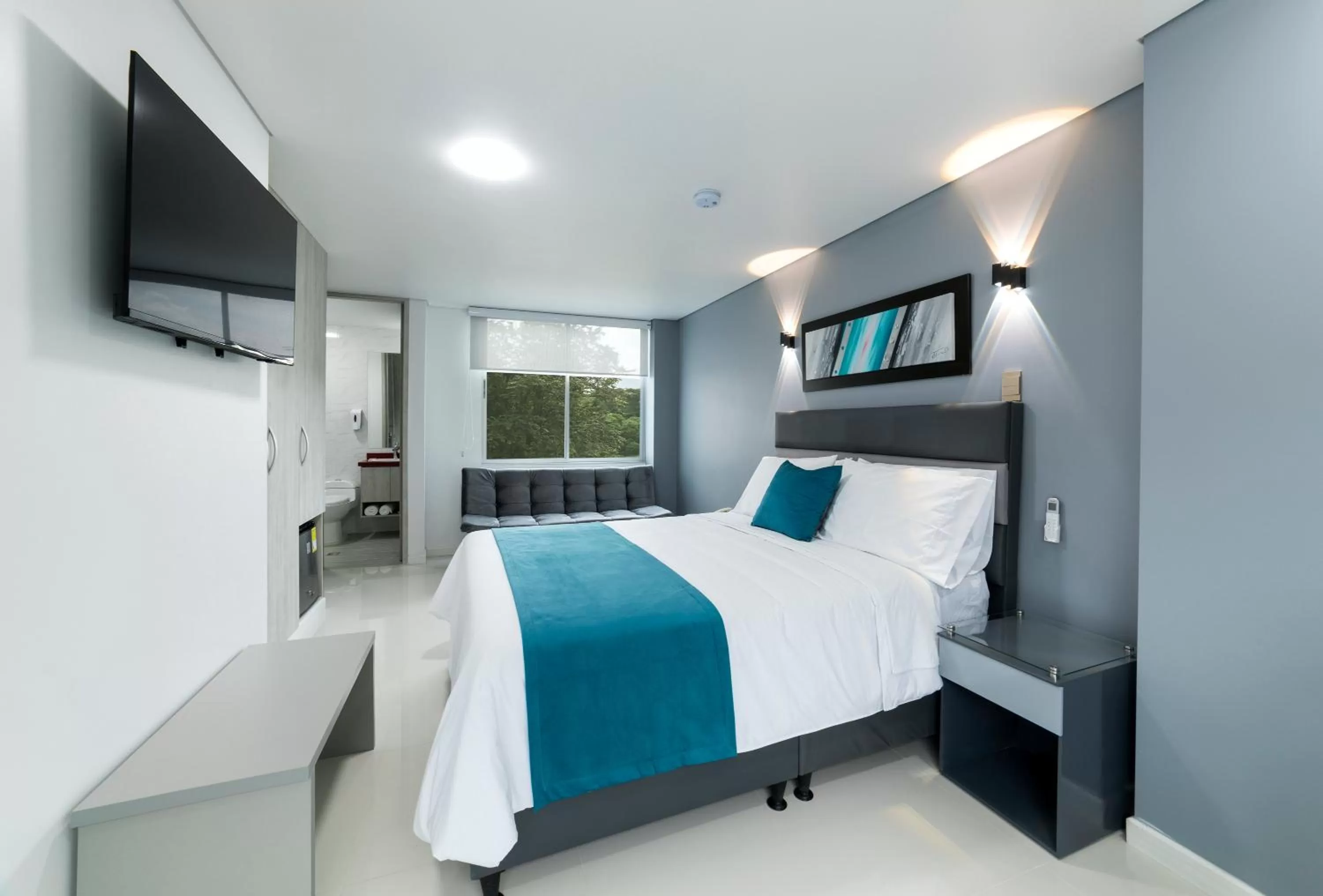 Photo of the whole room, Bed in Piedra Luna