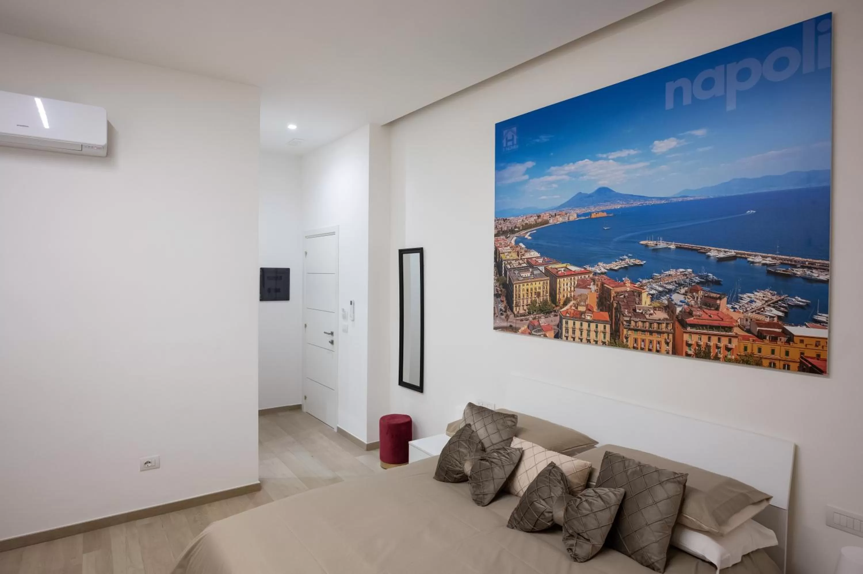 Bed, Seating Area in K-Home