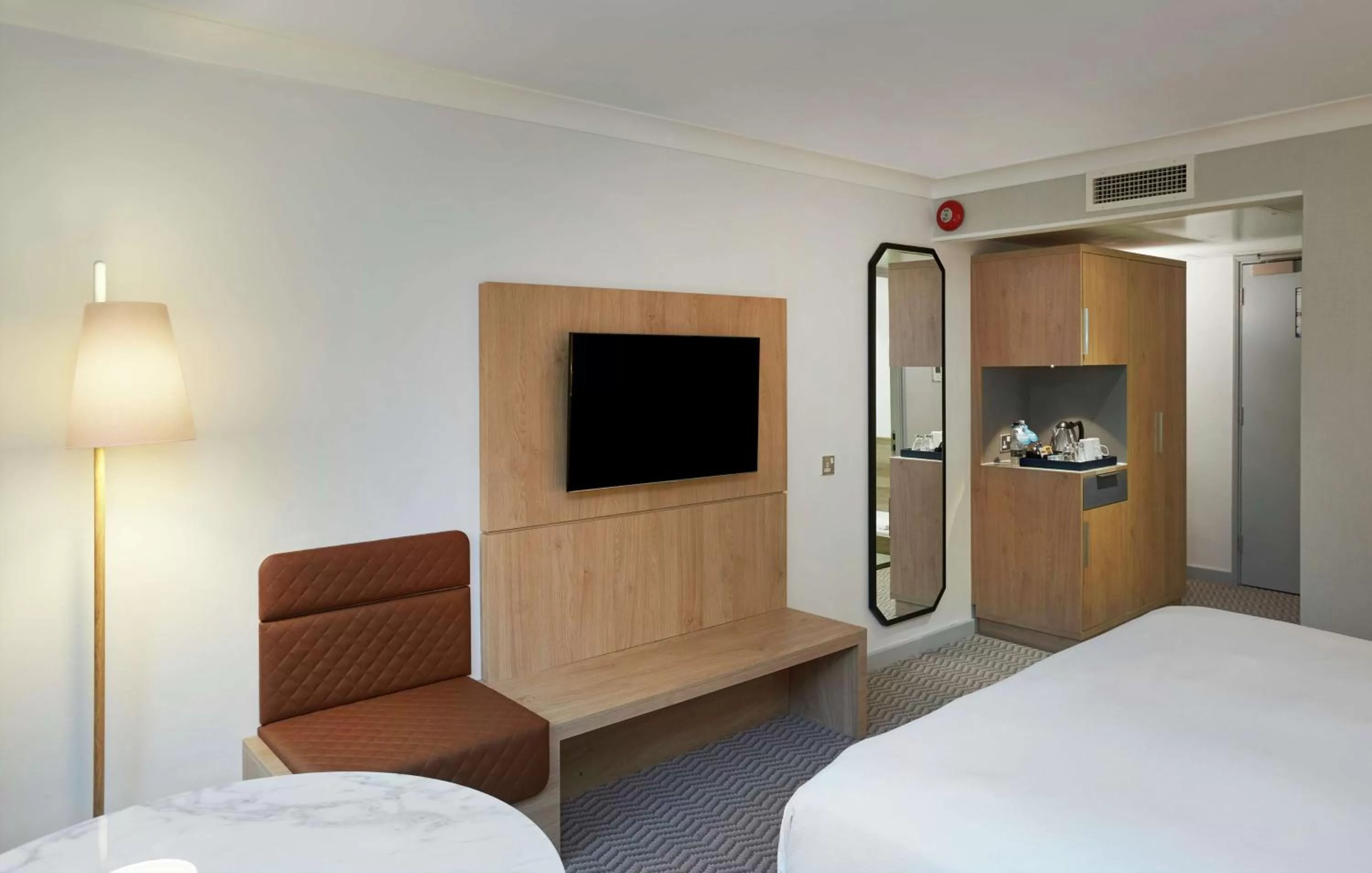 Bedroom, Bed in Hilton Cobham