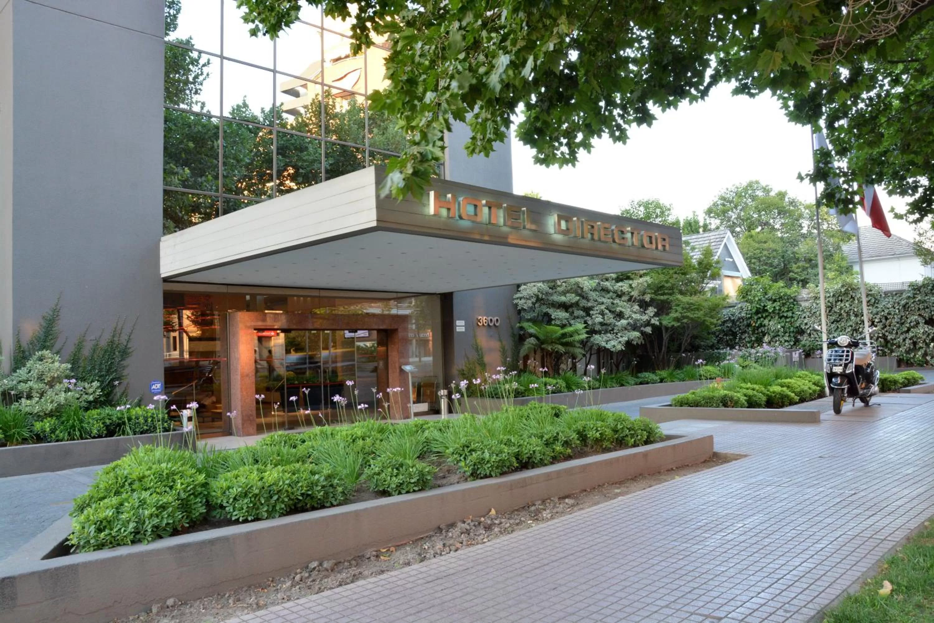 Facade/entrance in Hotel Director Vitacura