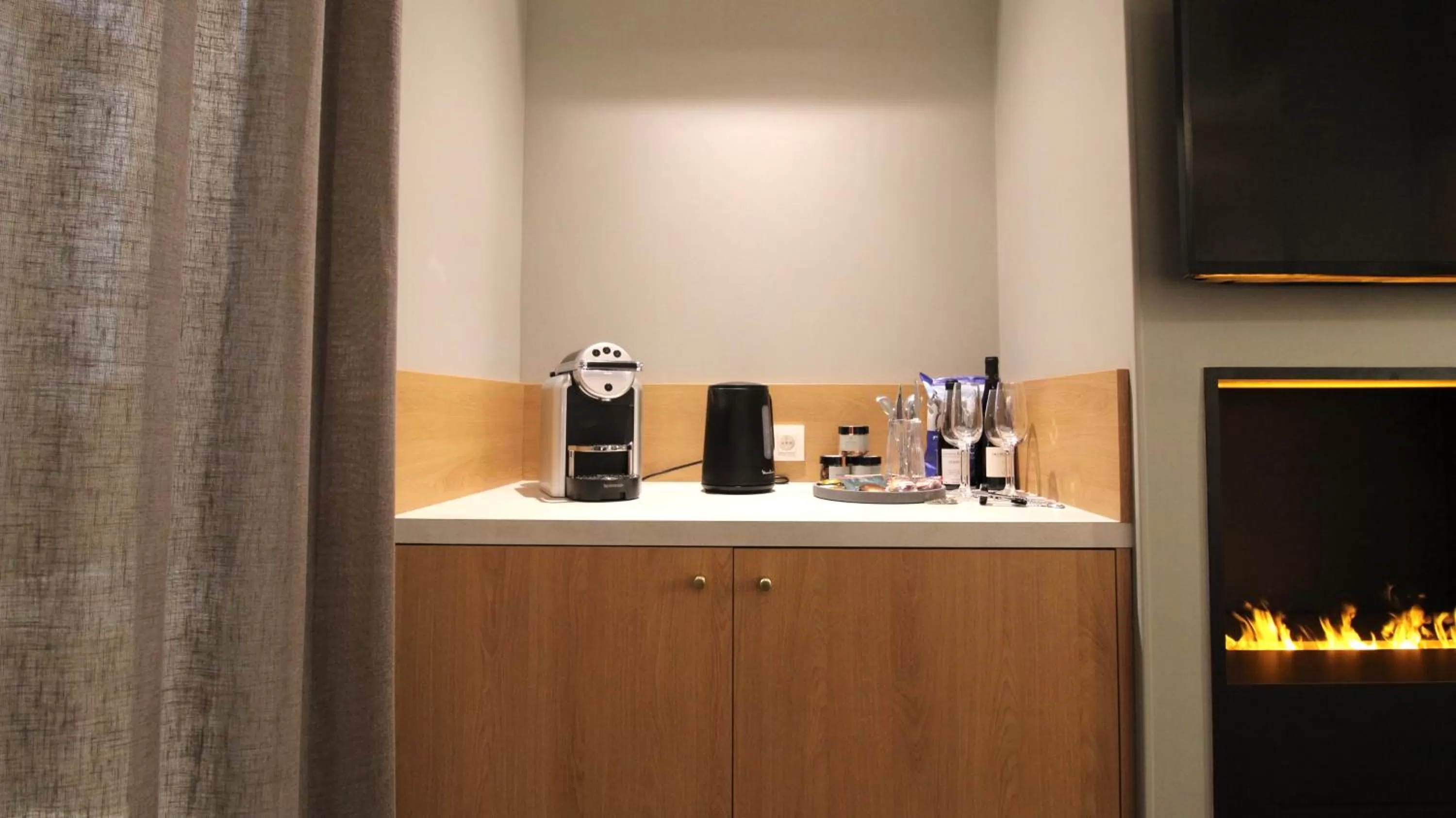 Coffee/tea facilities in MiHotel Sala
