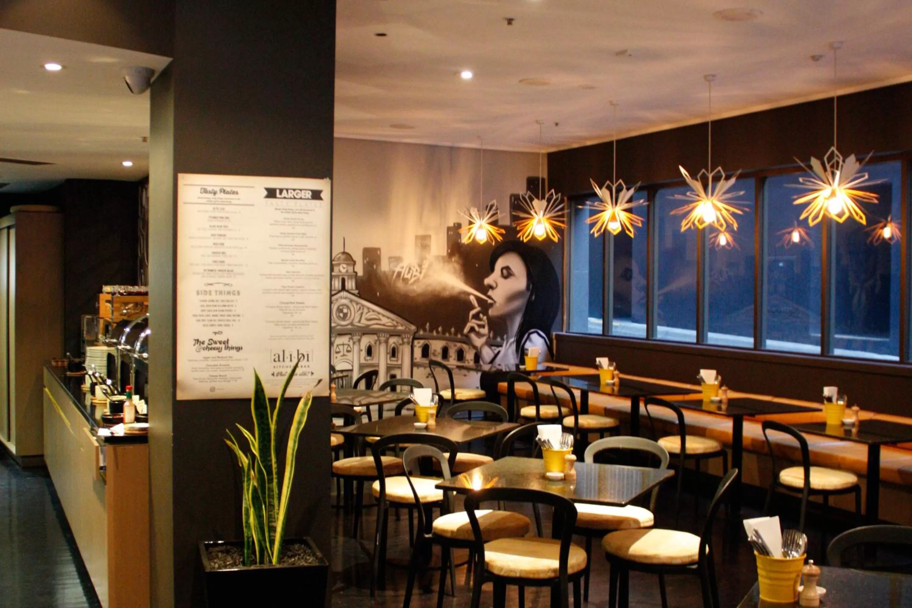 Restaurant/places to eat in Mantra on Little Bourke Melbourne