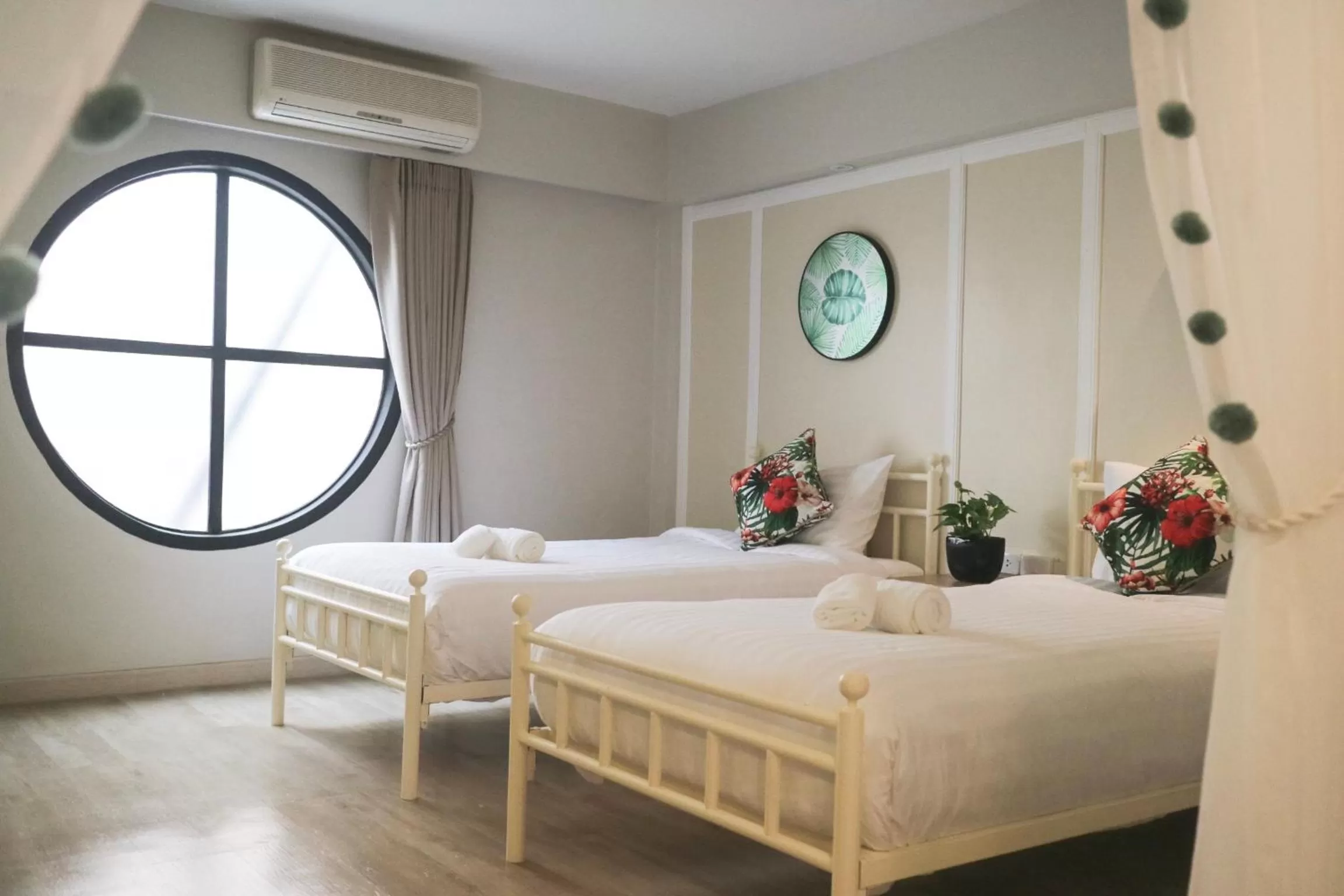 Bed in J's Cafe and Poshtel