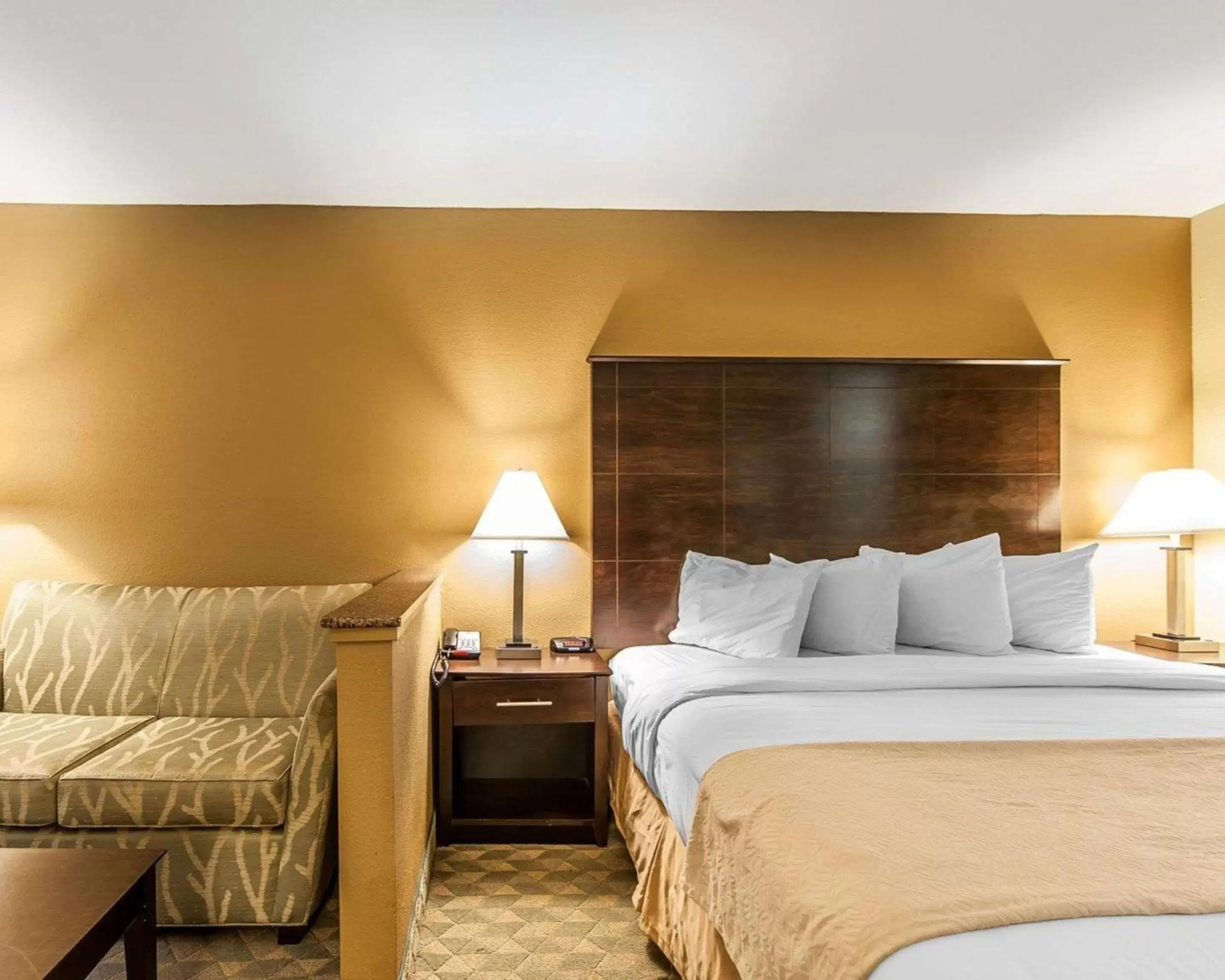 Quality Inn & Suites Bremen Quality Inn & Suites Bremen