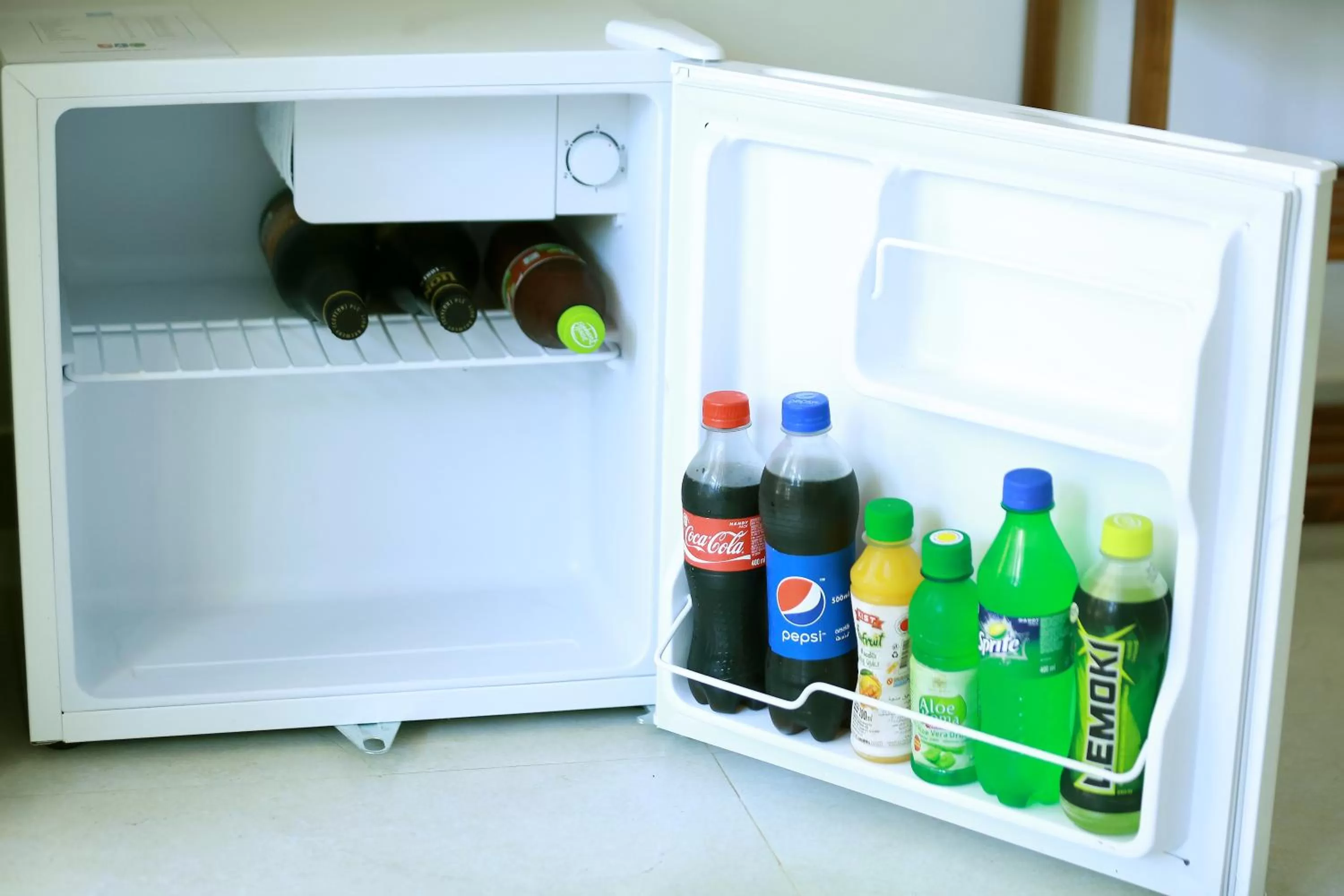 Kitchen/Kitchenette in Temple Tree