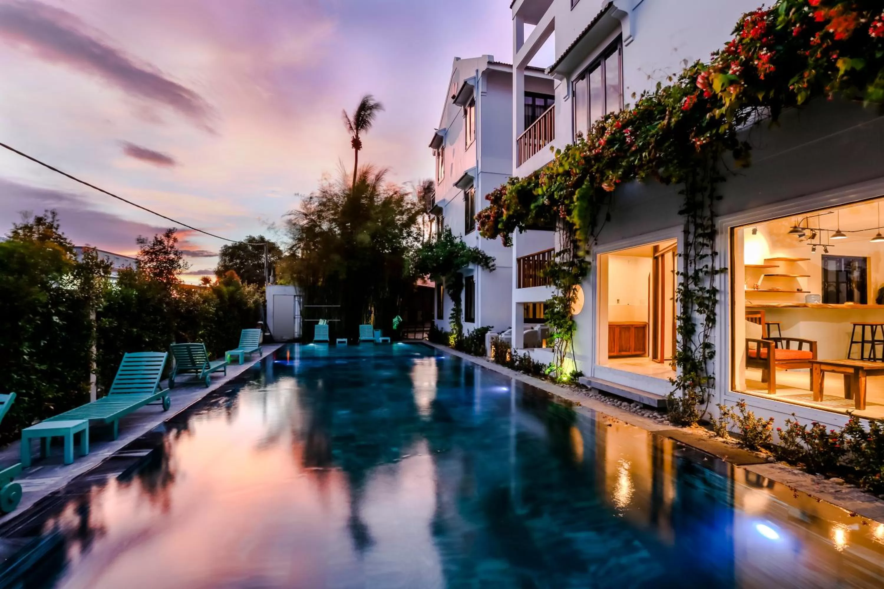 Property building, Swimming Pool in Tra Que Mansion