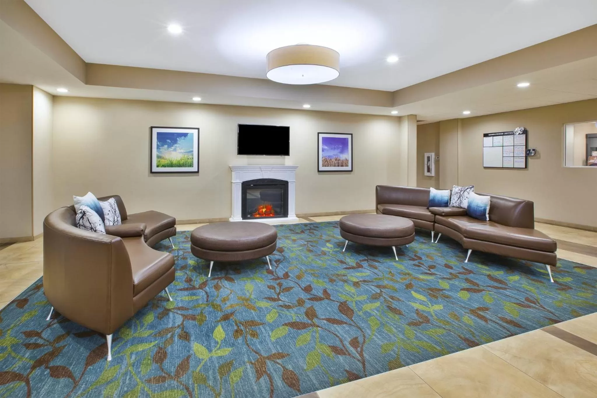 Property building in Candlewood Suites Morgantown-Univ West Virginia by IHG