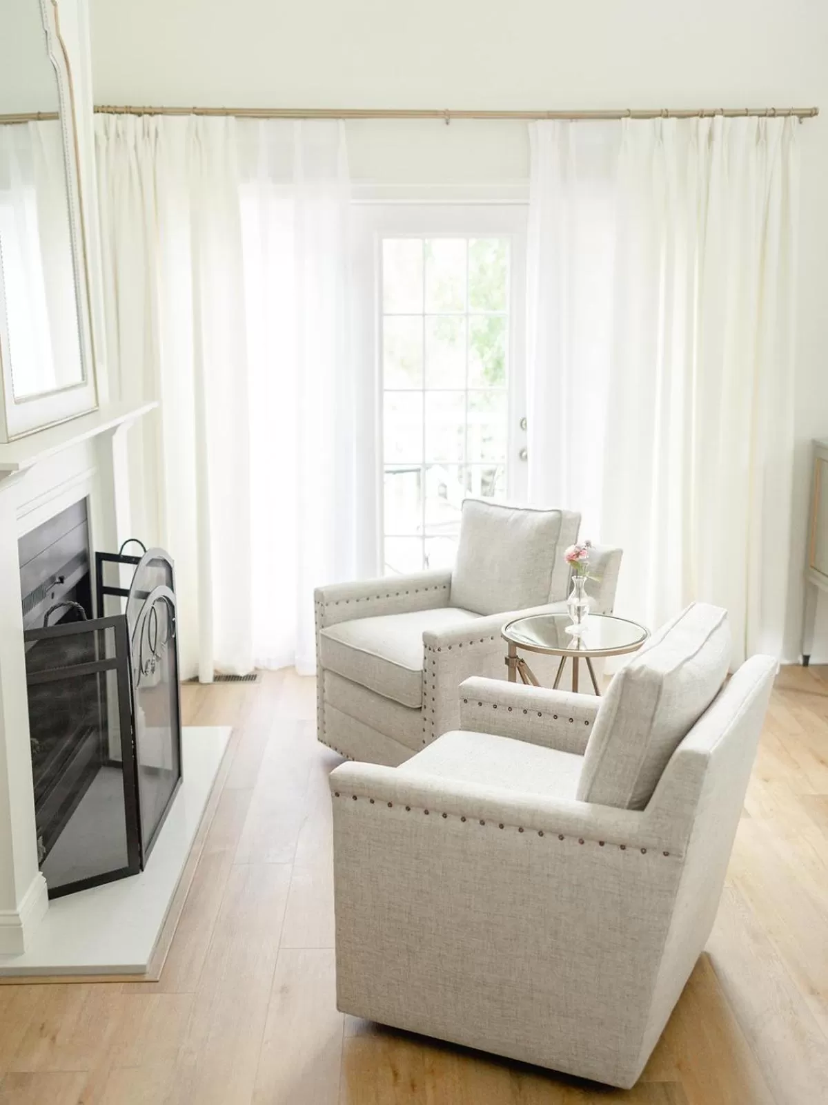 Seating area in Fairville Inn