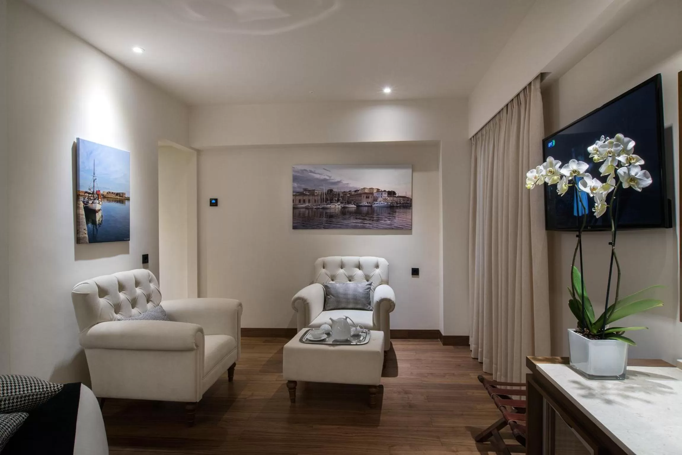 Seating area in Civitel Akali Hotel