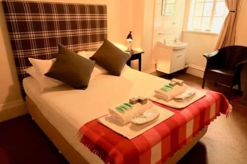 Bed in Grand Hotel Sydney