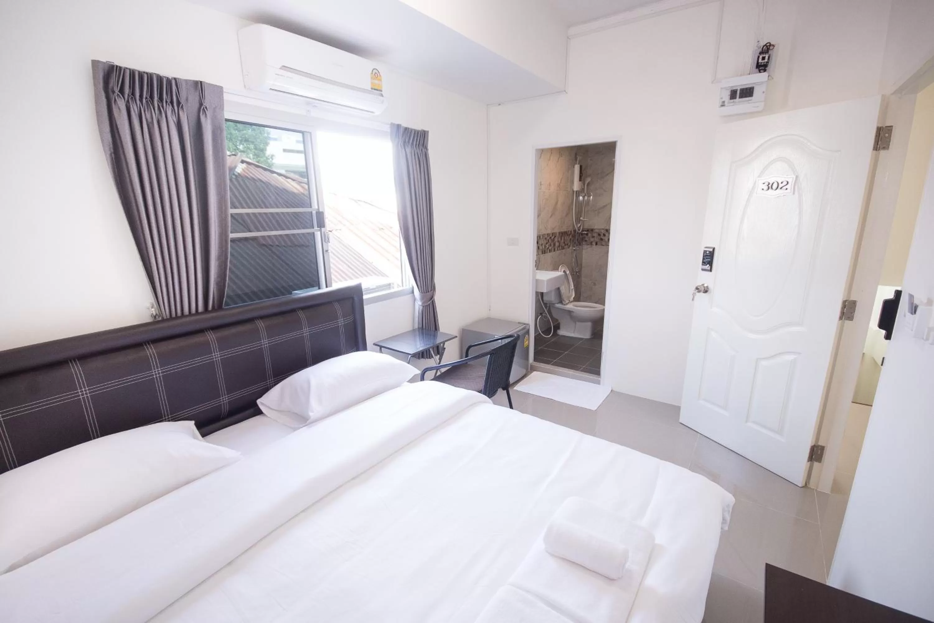 Bed in ninaguesthouse