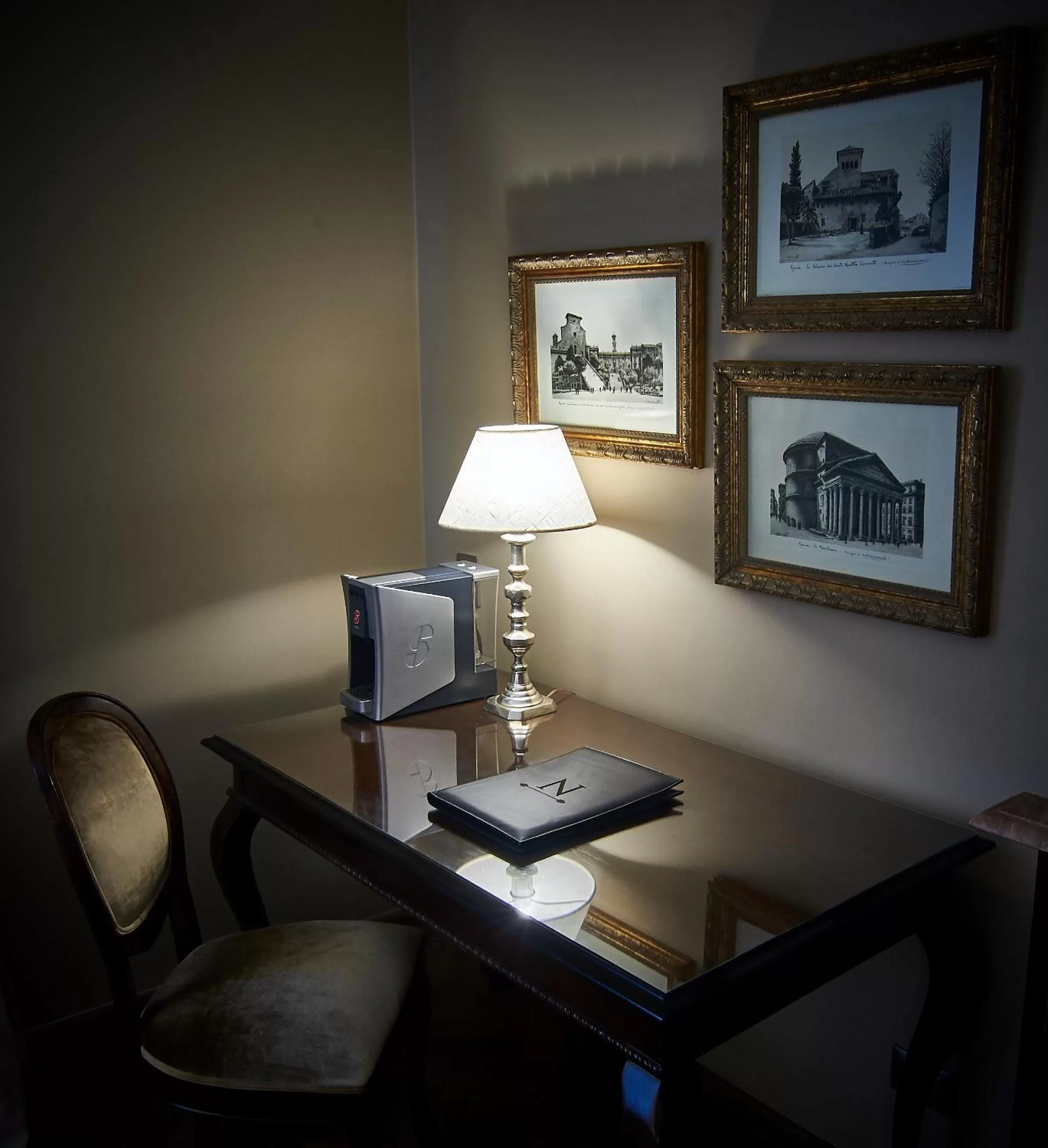 Seating area, TV/Entertainment Center in Nino Hotel Boutique
