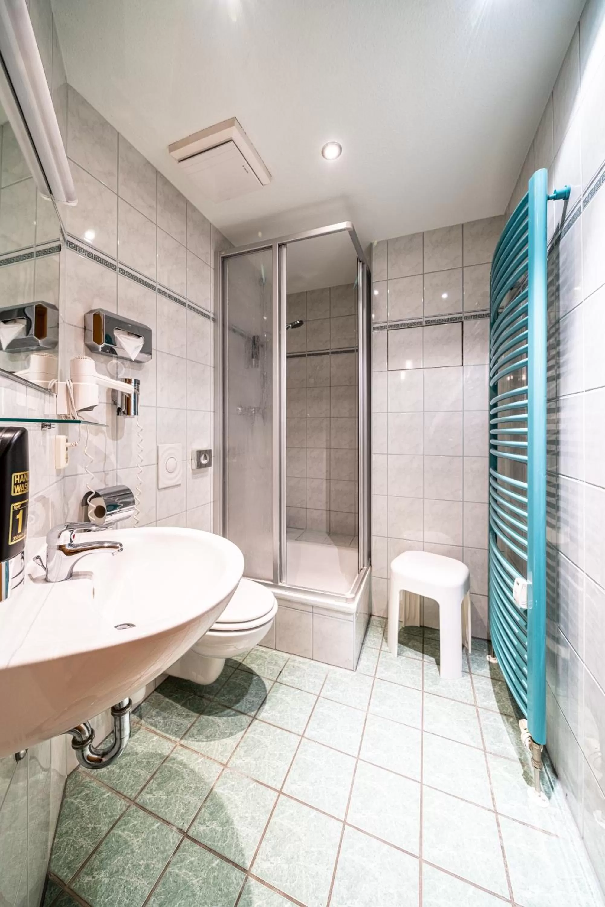 Bathroom in Aparthotel Münzgasse An der Frauenkirche