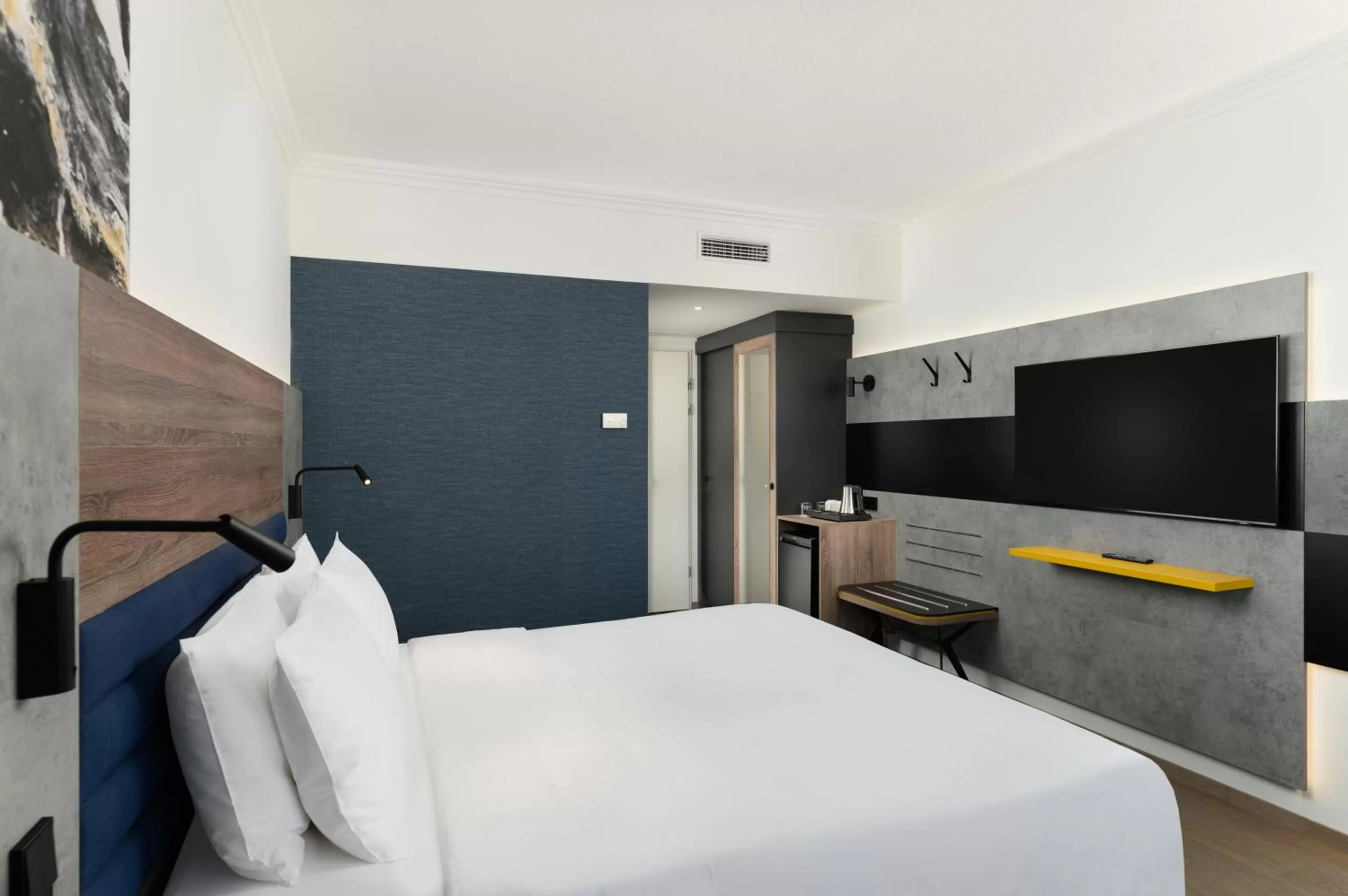 Bed in Danubius Hotel Helia