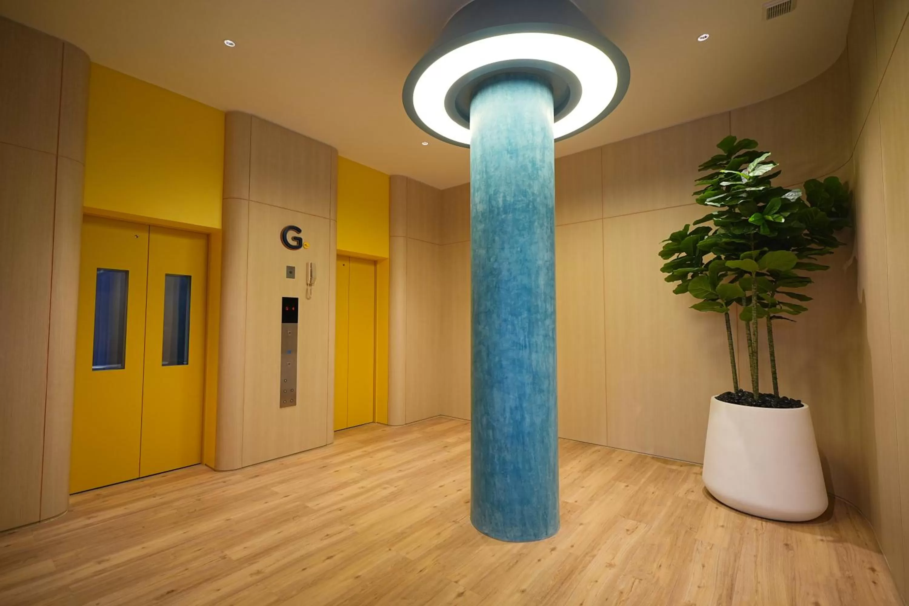 Lobby or reception in GO Hotel Bowin at Robinson Lifestyle Bowin