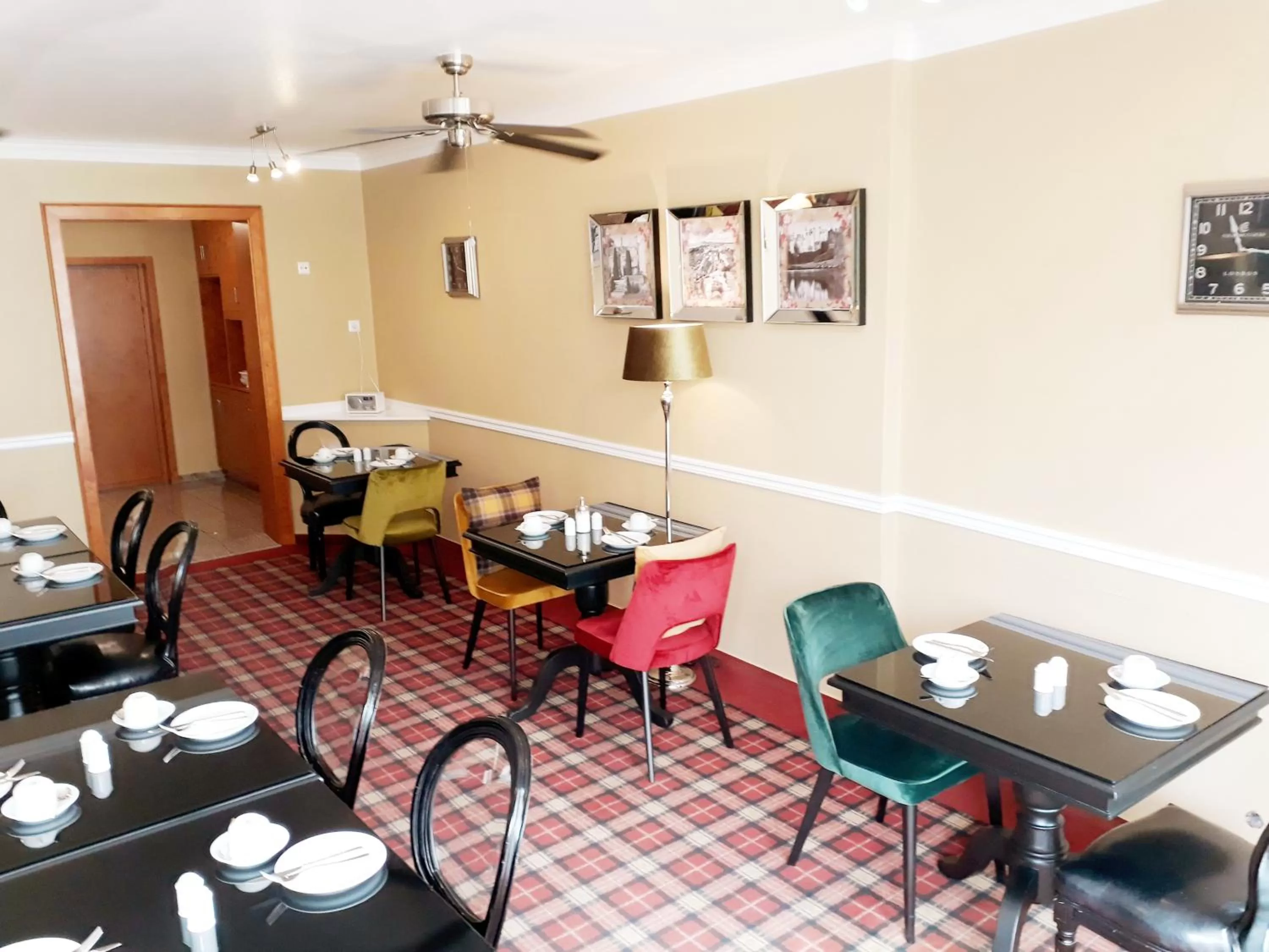 Breakfast in Hotel Sir & Lady Astor