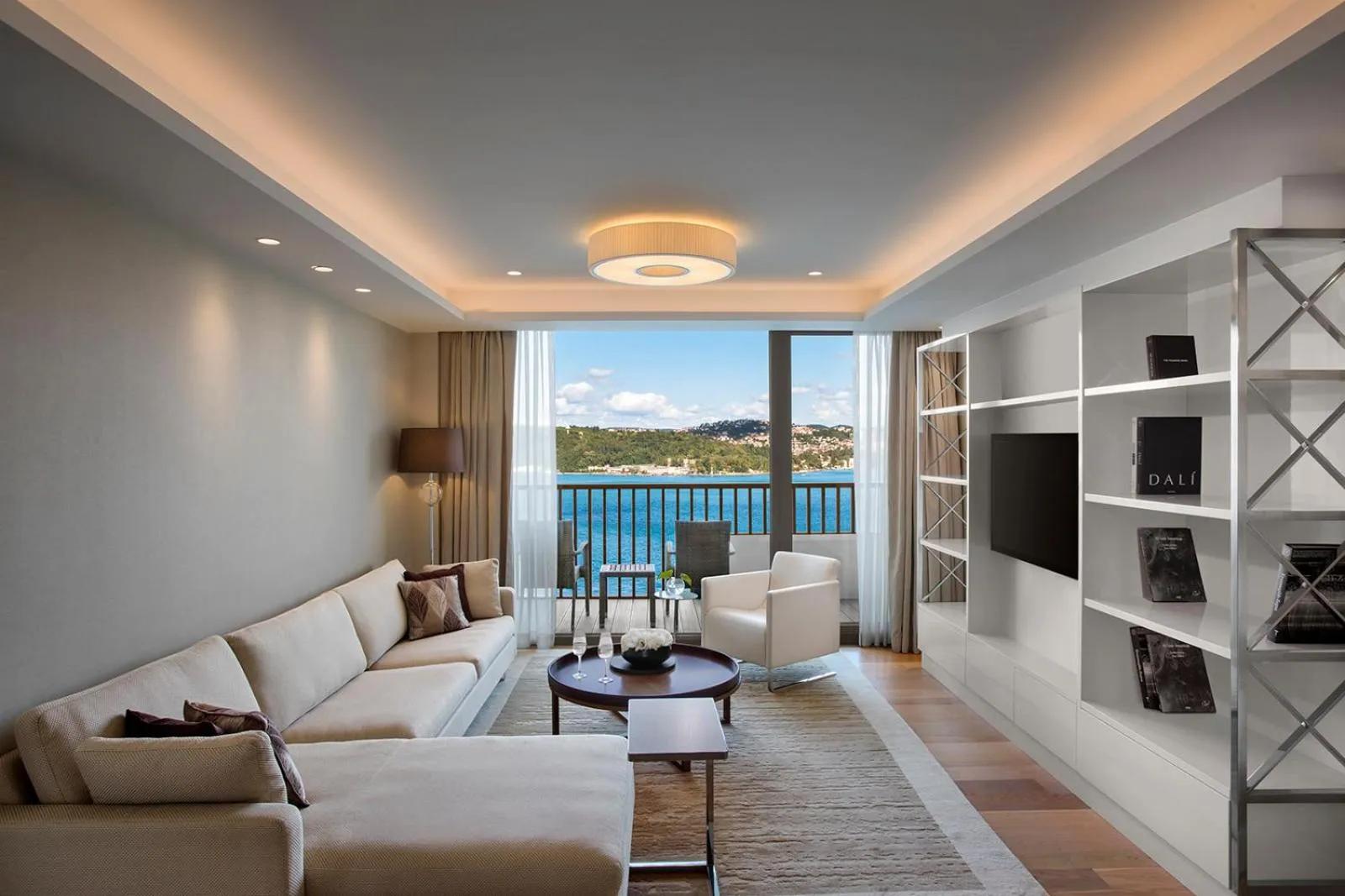 Living room in The Grand Tarabya Managed by Accor