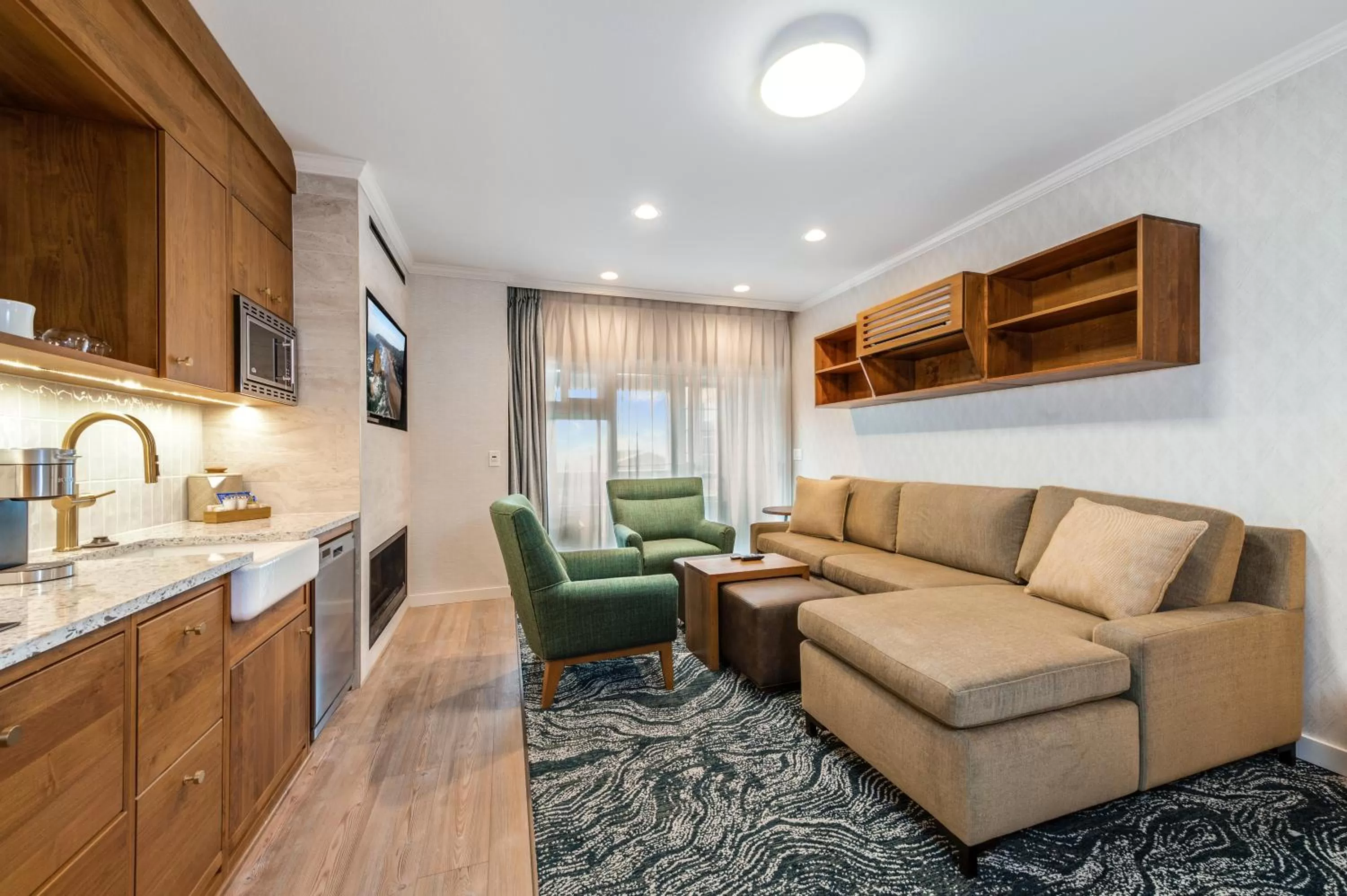 Hallmark Resort in Cannon Beach