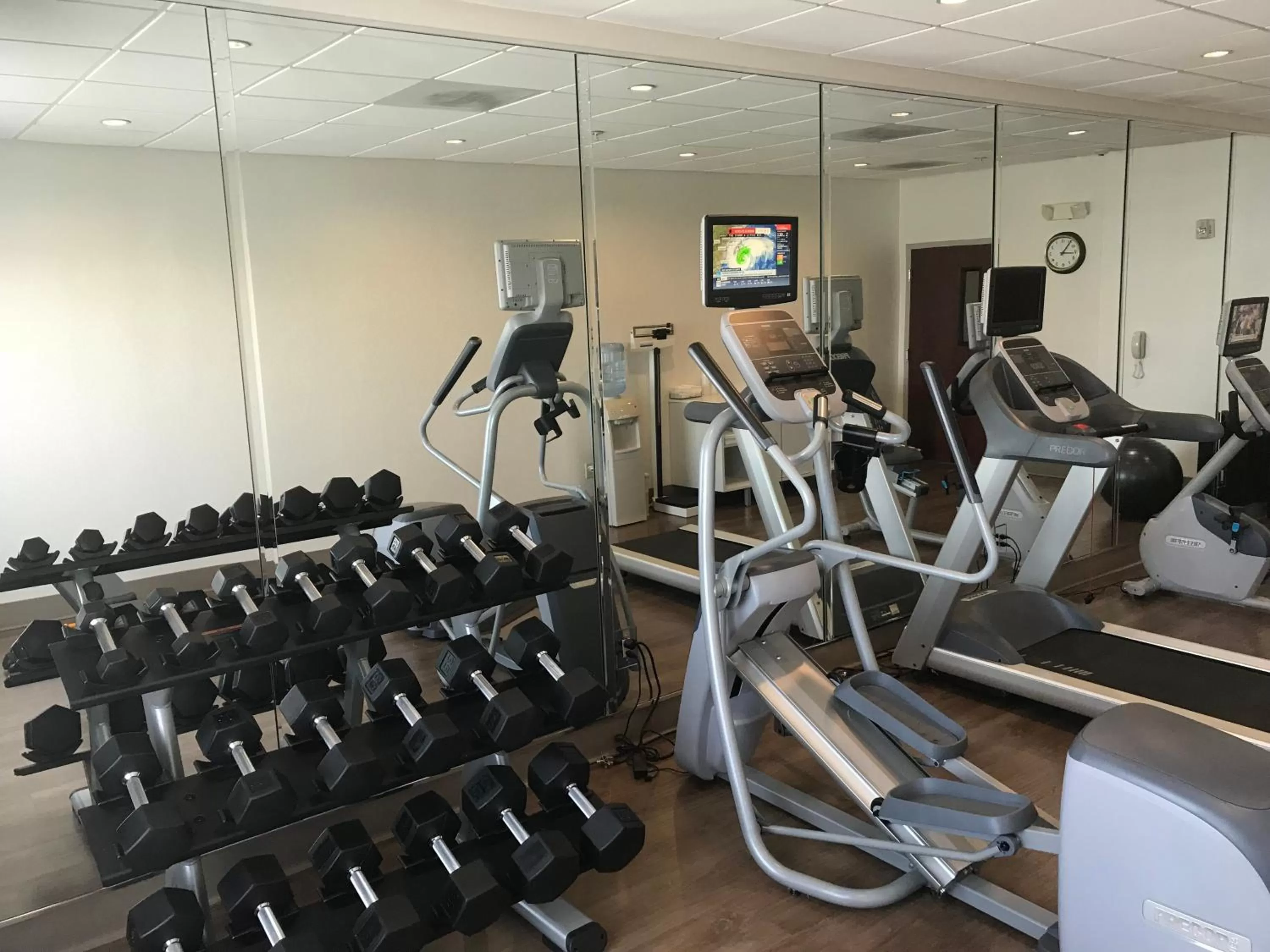 Fitness centre/facilities in Holiday Inn Express Orlando - South Davenport by IHG
