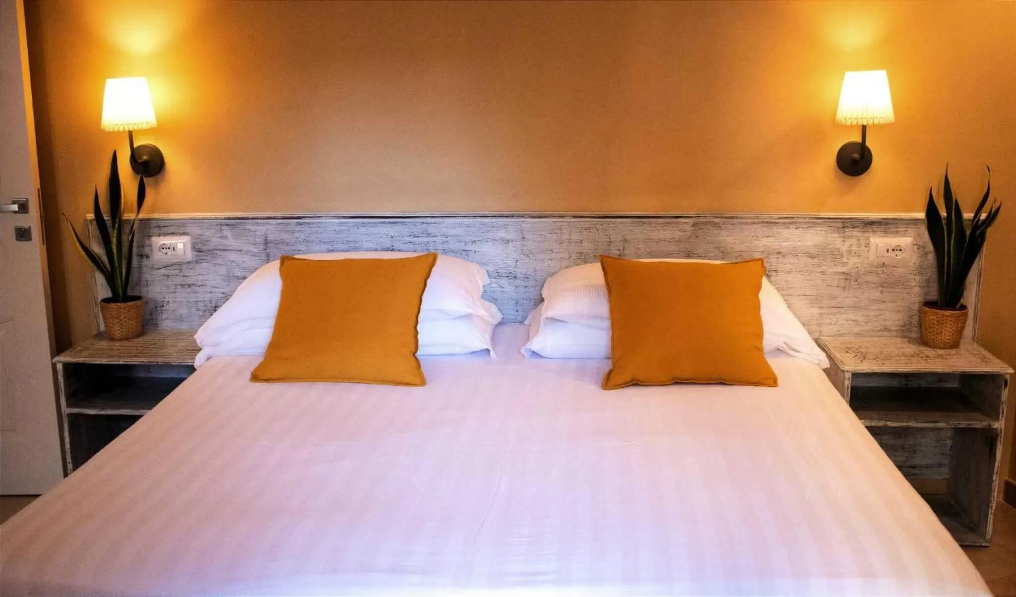 Bedroom, Bed in In Trastevere House