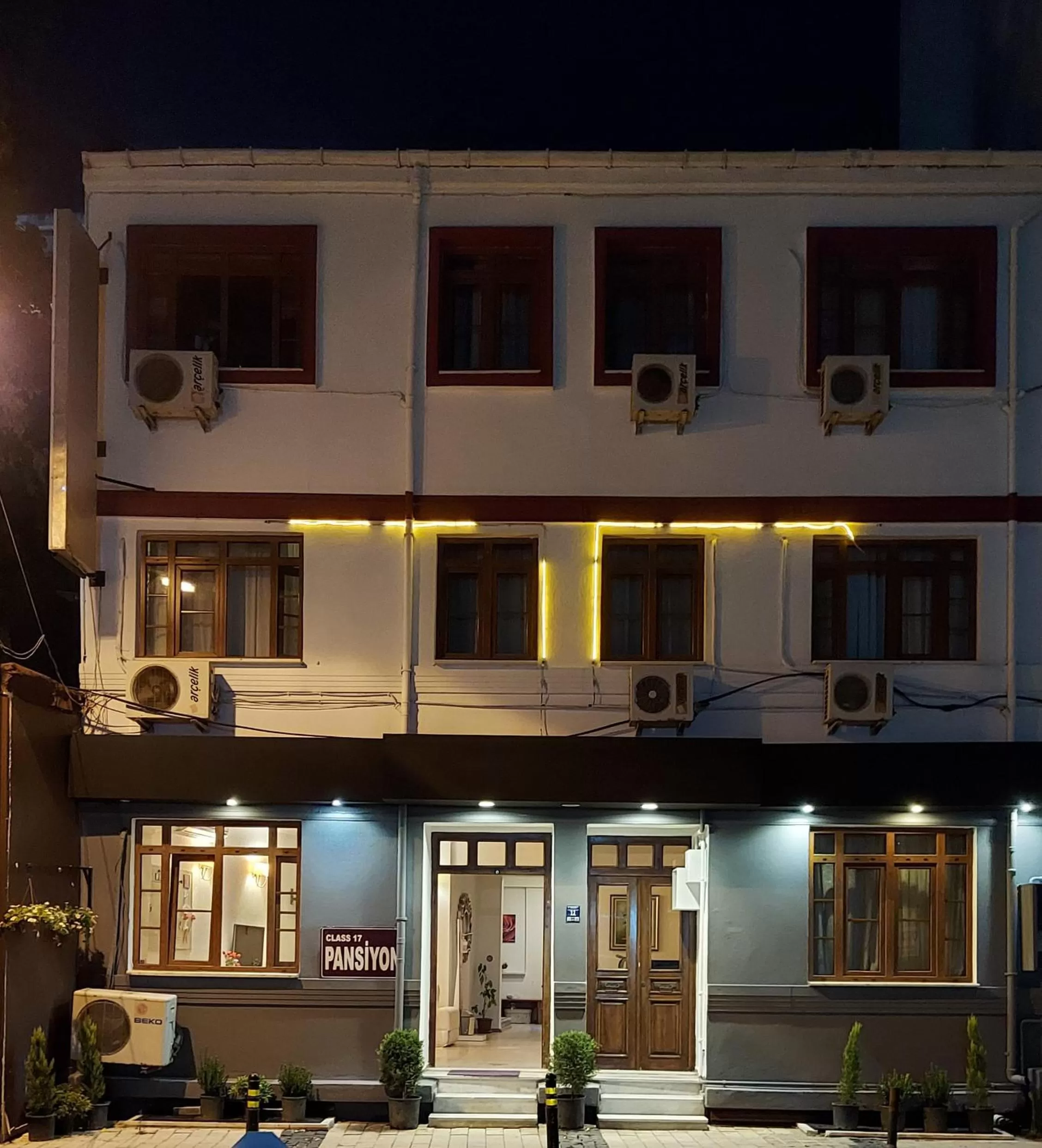 Property Building in CLASS 17 PANSİYON