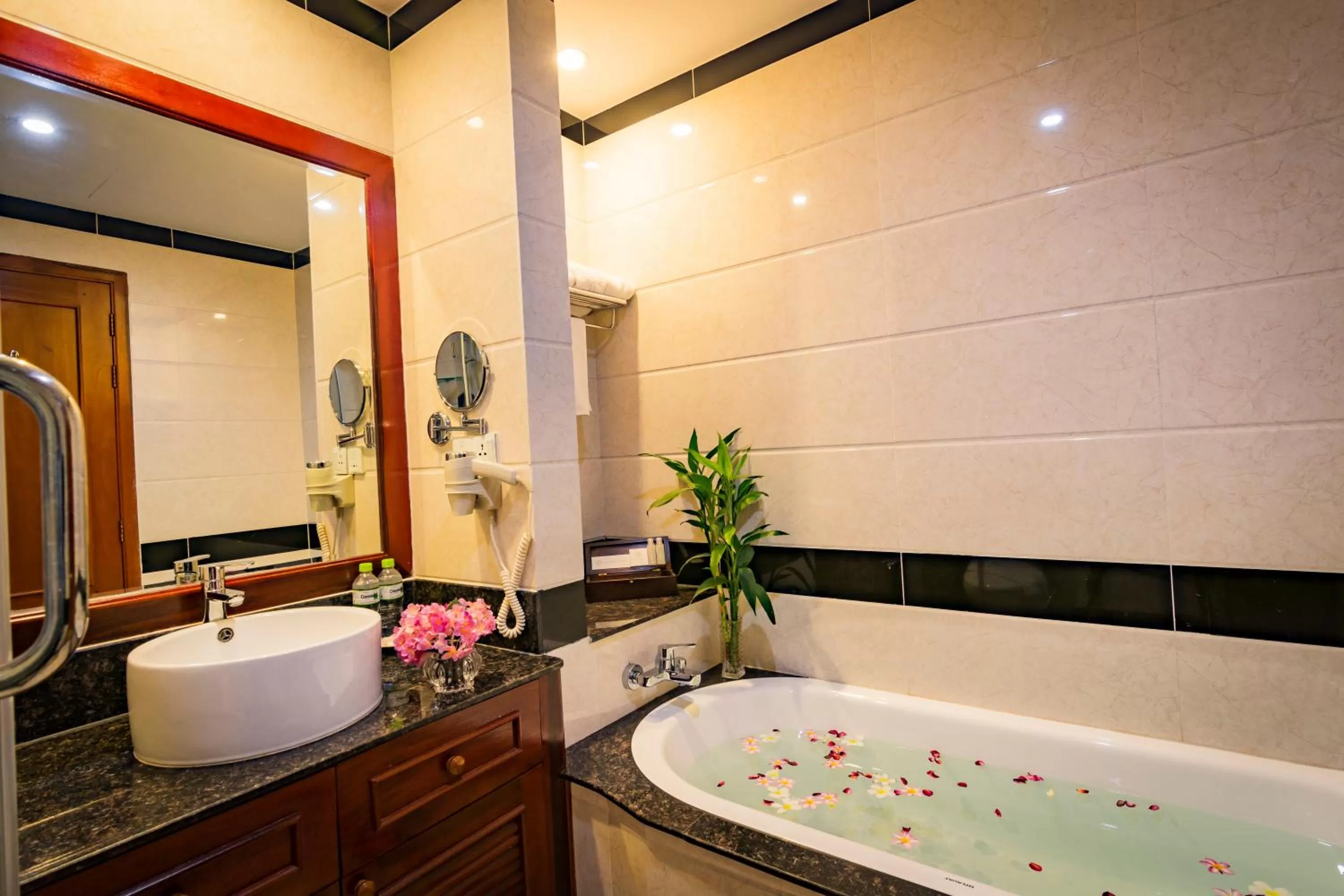 Shower in Phnom Penh Katari Hotel