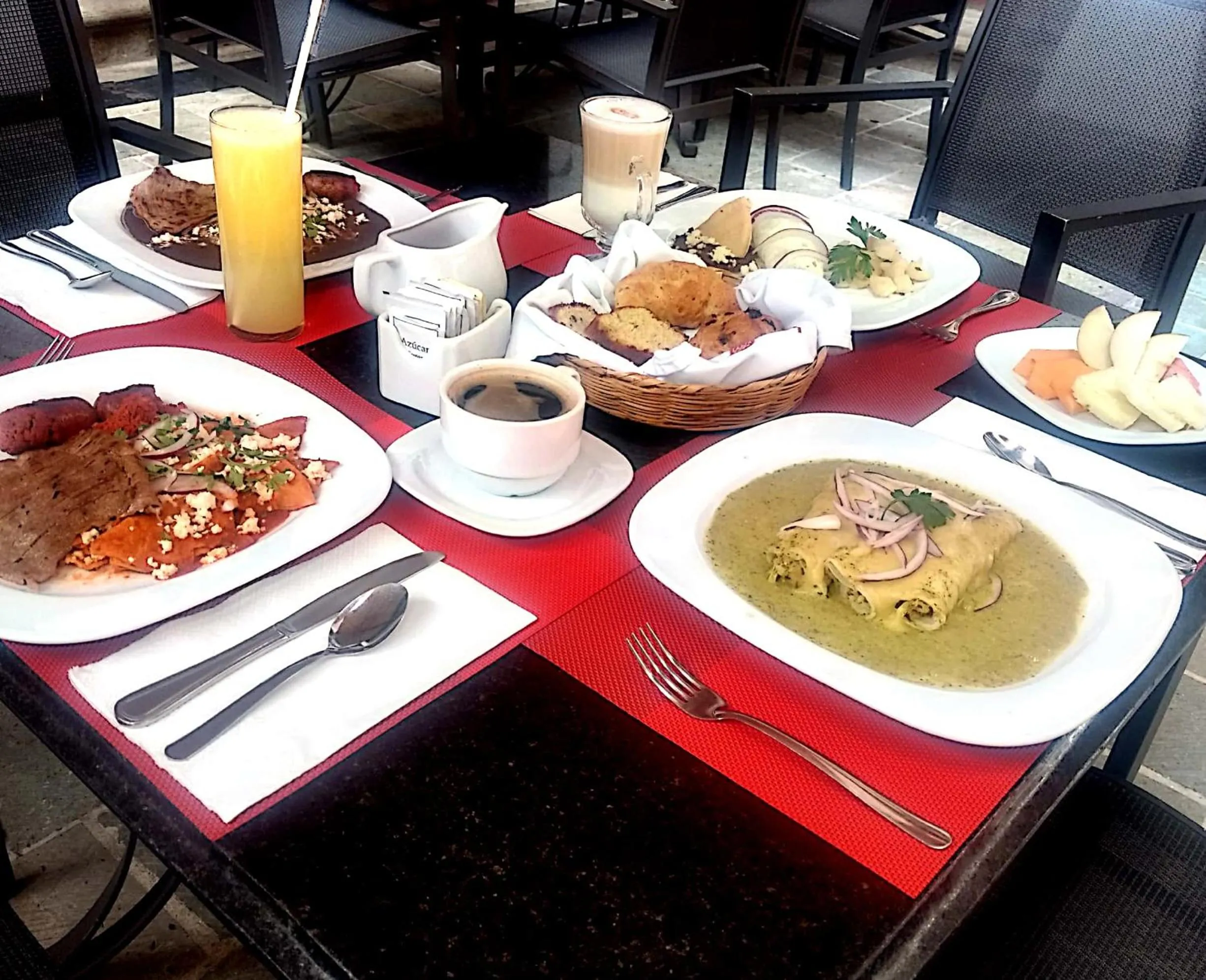 Breakfast in Hotel Casa las Mercedes