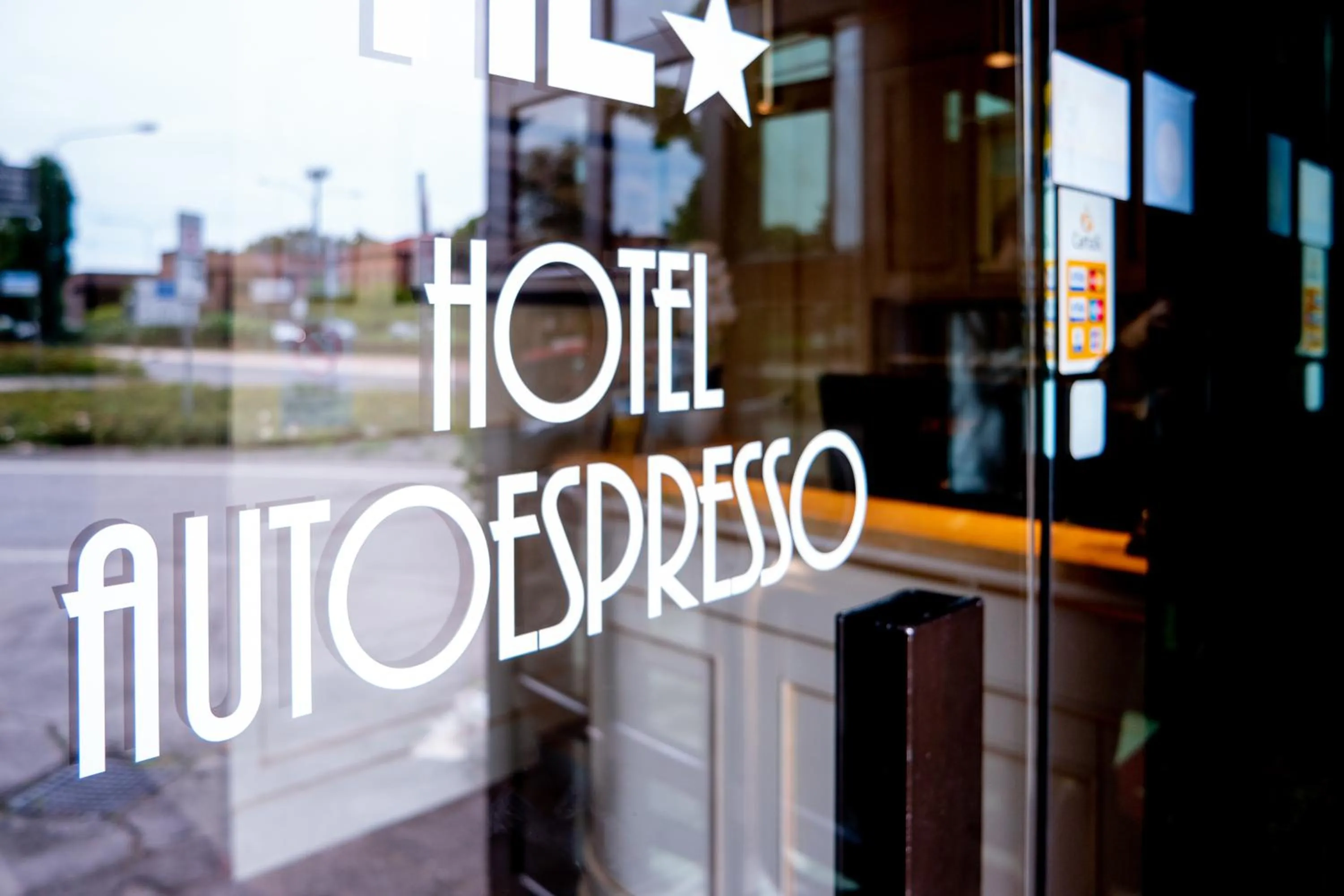 Property building in Hotel Autoespresso Venice - Atika & Atif