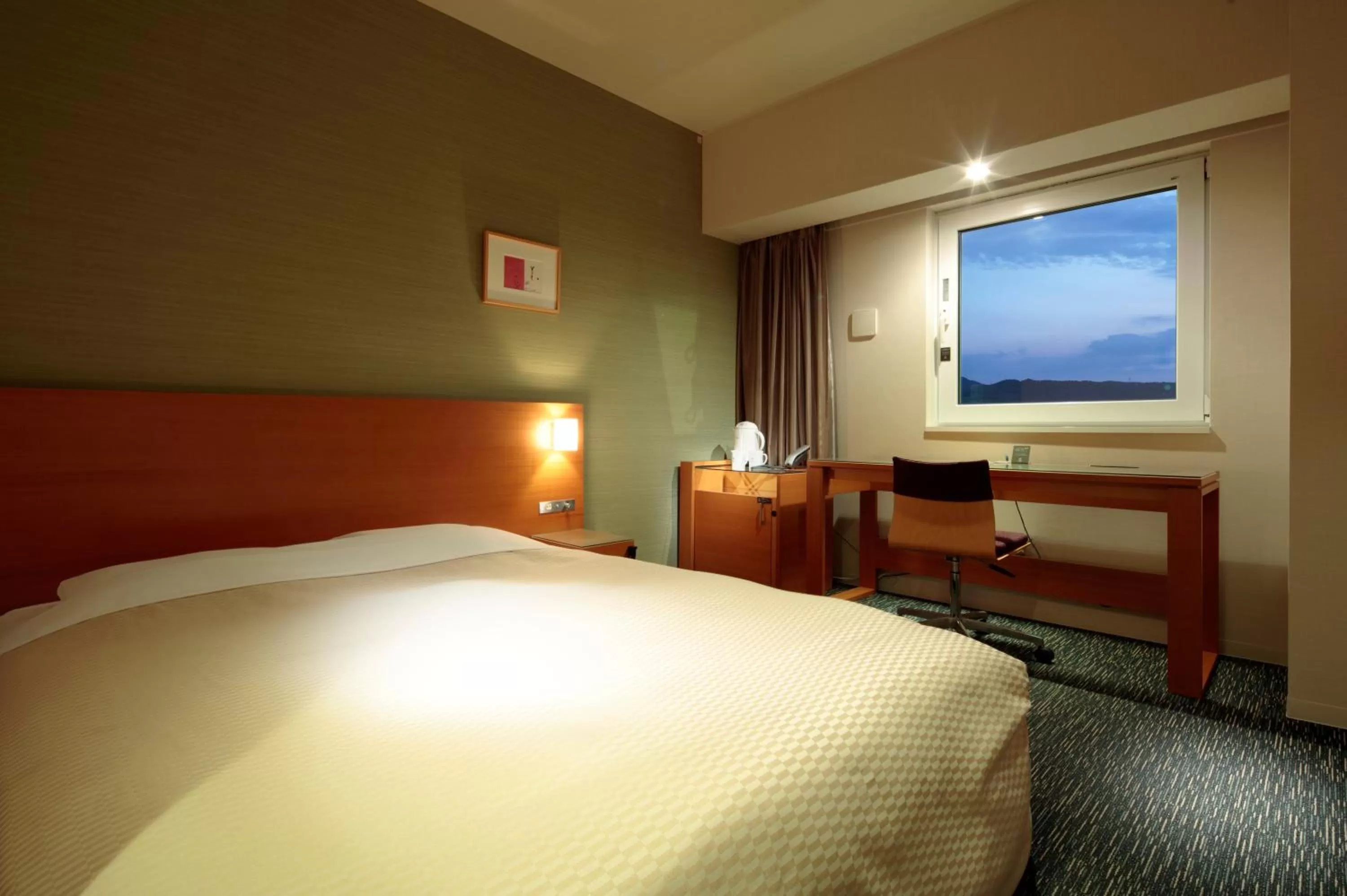 Bedroom, Bed in Candeo Hotels Fukuyama