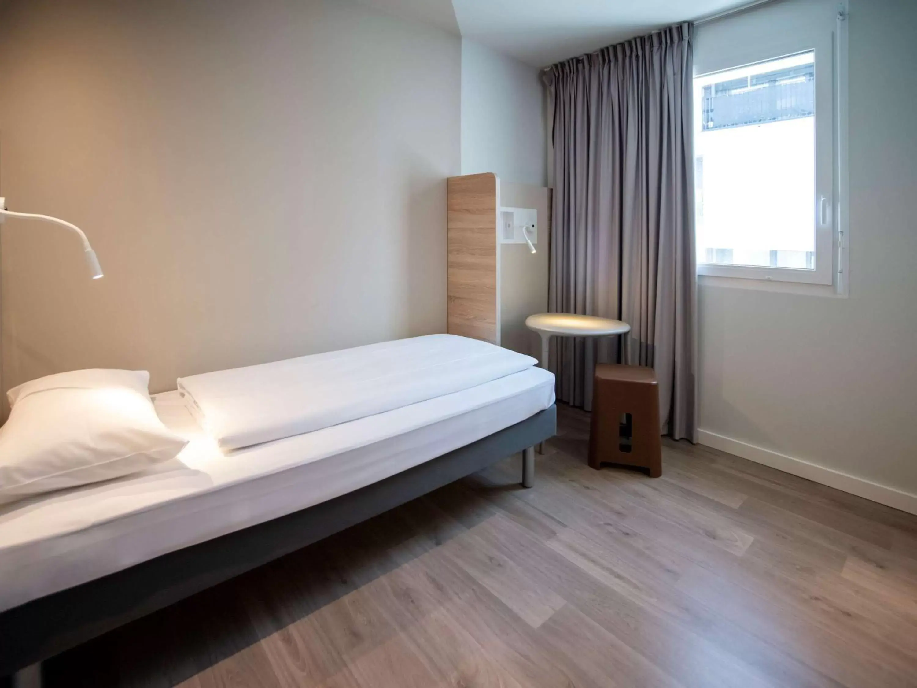 Single Room - single occupancy in ibis budget Fribourg Single Room - single occupancy in ibis budget Fribourg