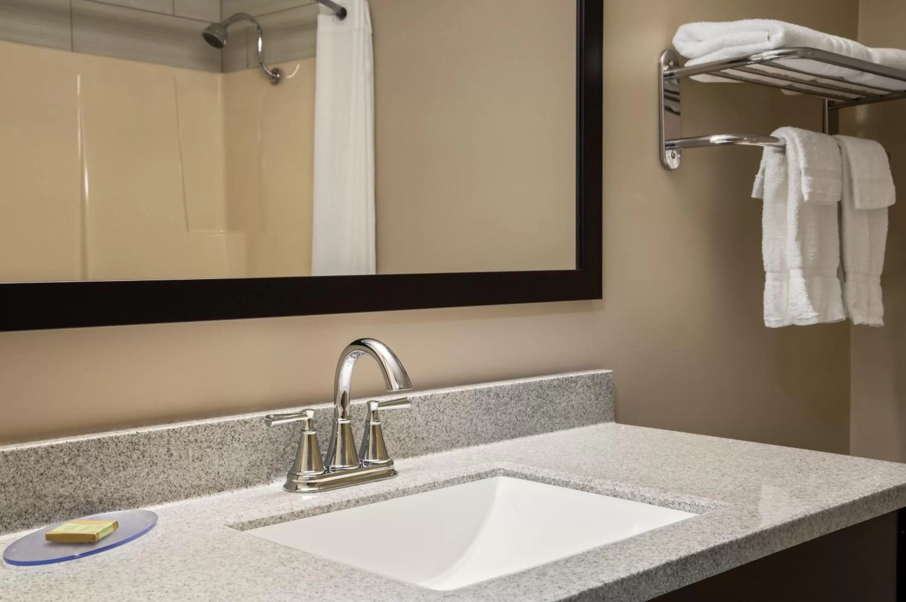 Bathroom in Super 8 by Wyndham Timmins ON