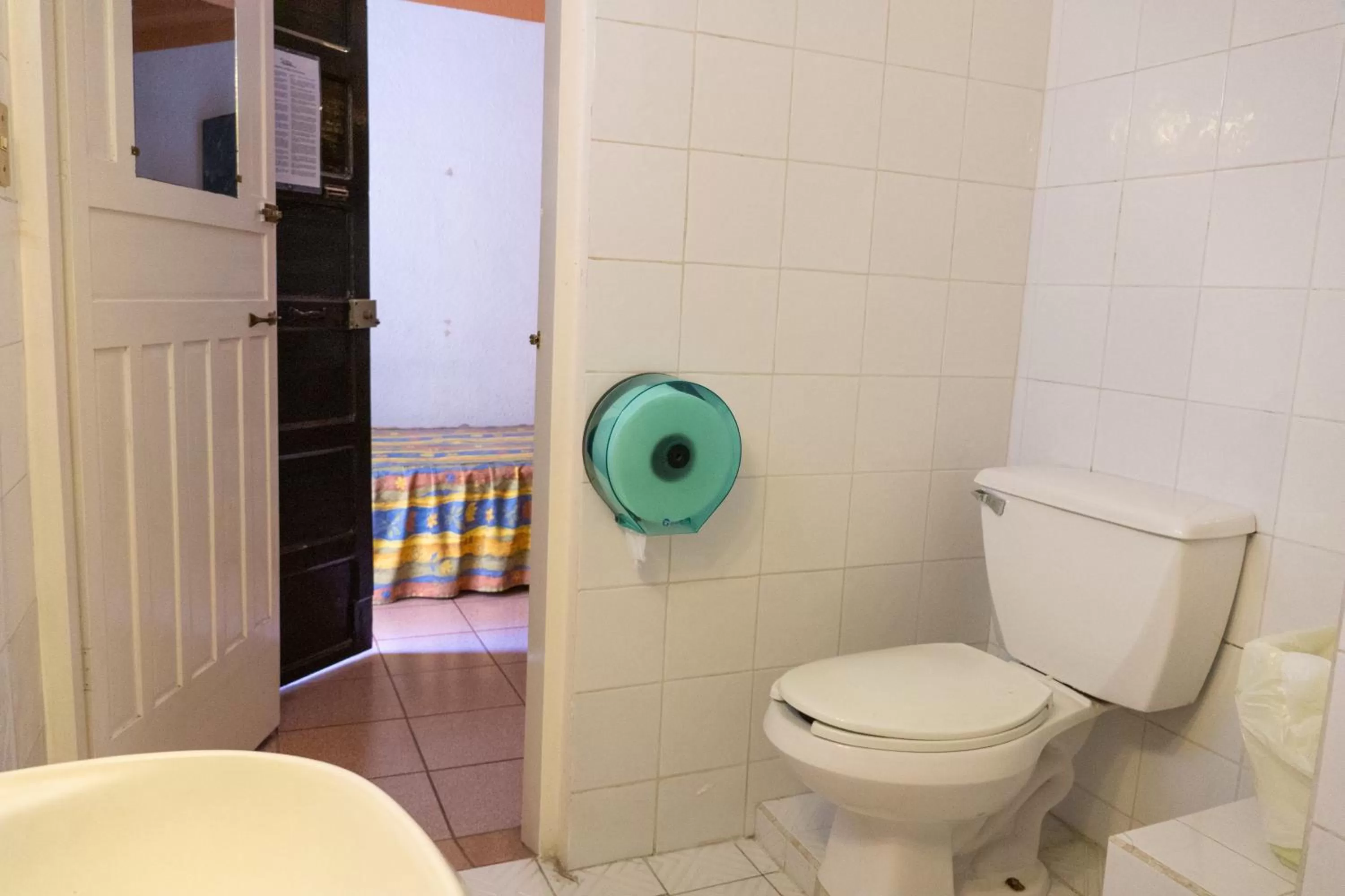 Bathroom in Hotel Colonial