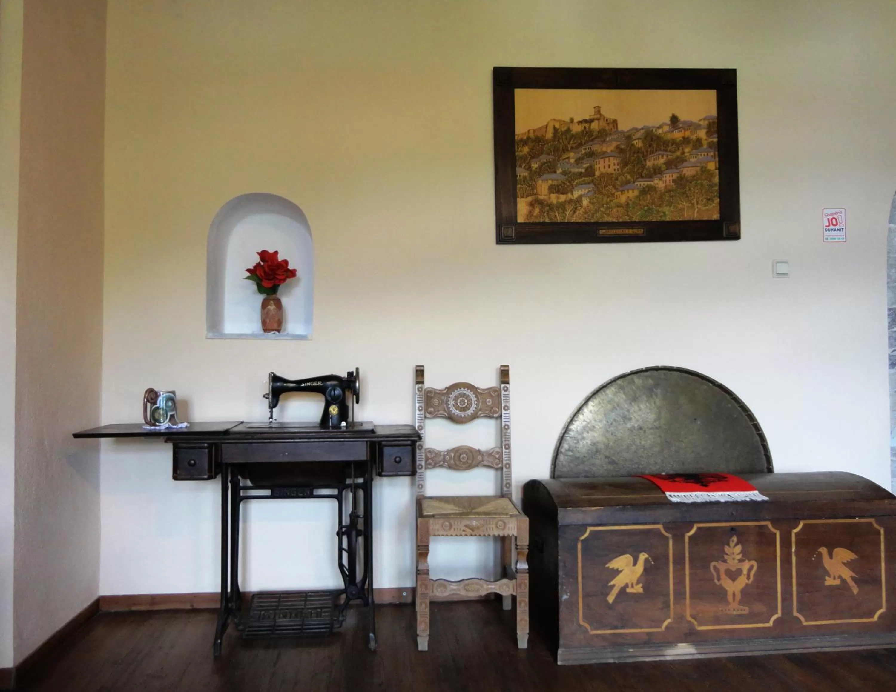 Decorative detail in Hotel Kalemi