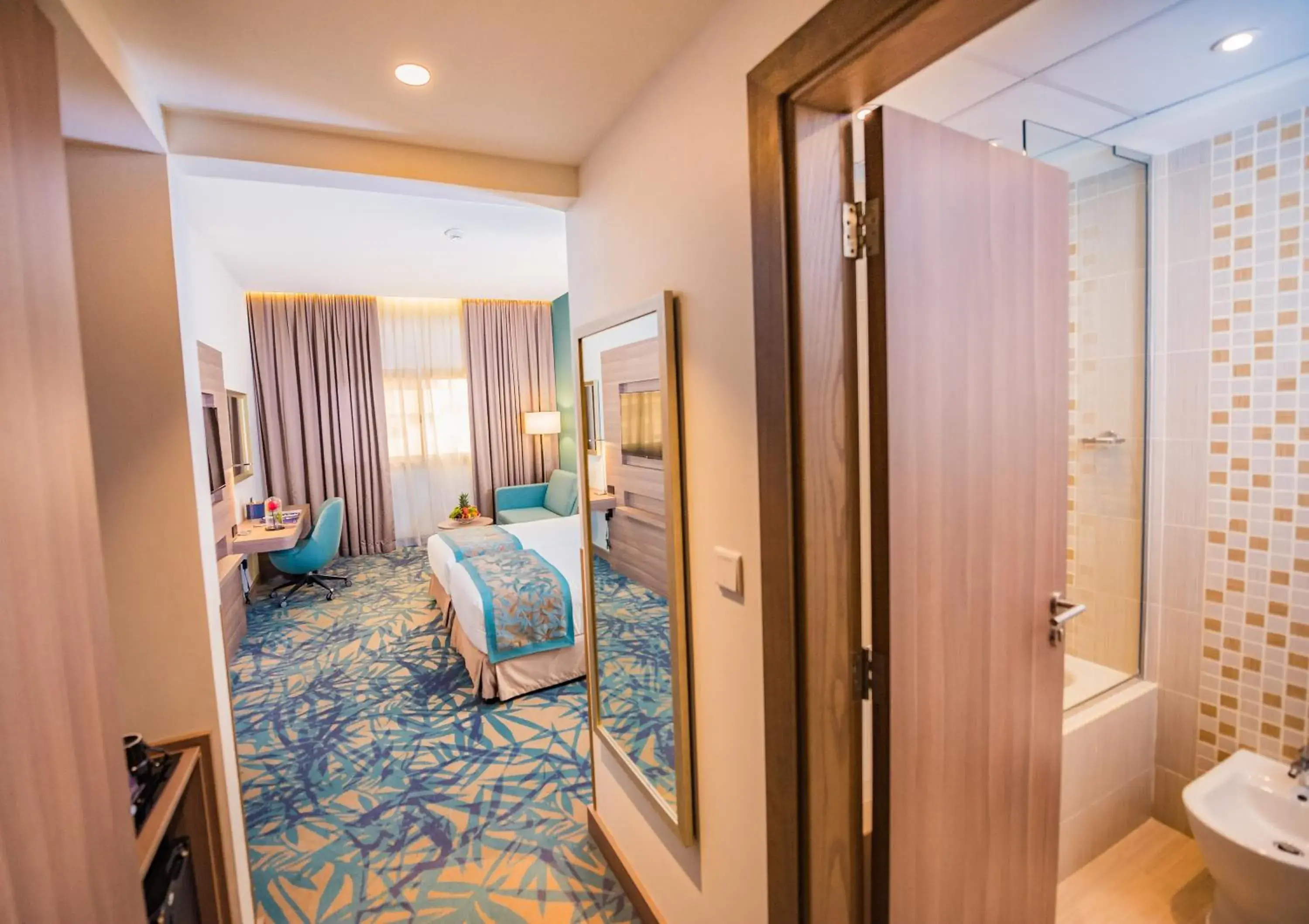 Deluxe Twin Smoking Room in MENA Plaza Hotel Albarsha At The Mall Deluxe Twin Smoking Room in MENA Plaza Hotel Albarsha At The Mall