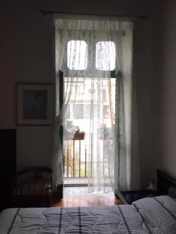 Balcony/Terrace, Bed in In Via Roma
