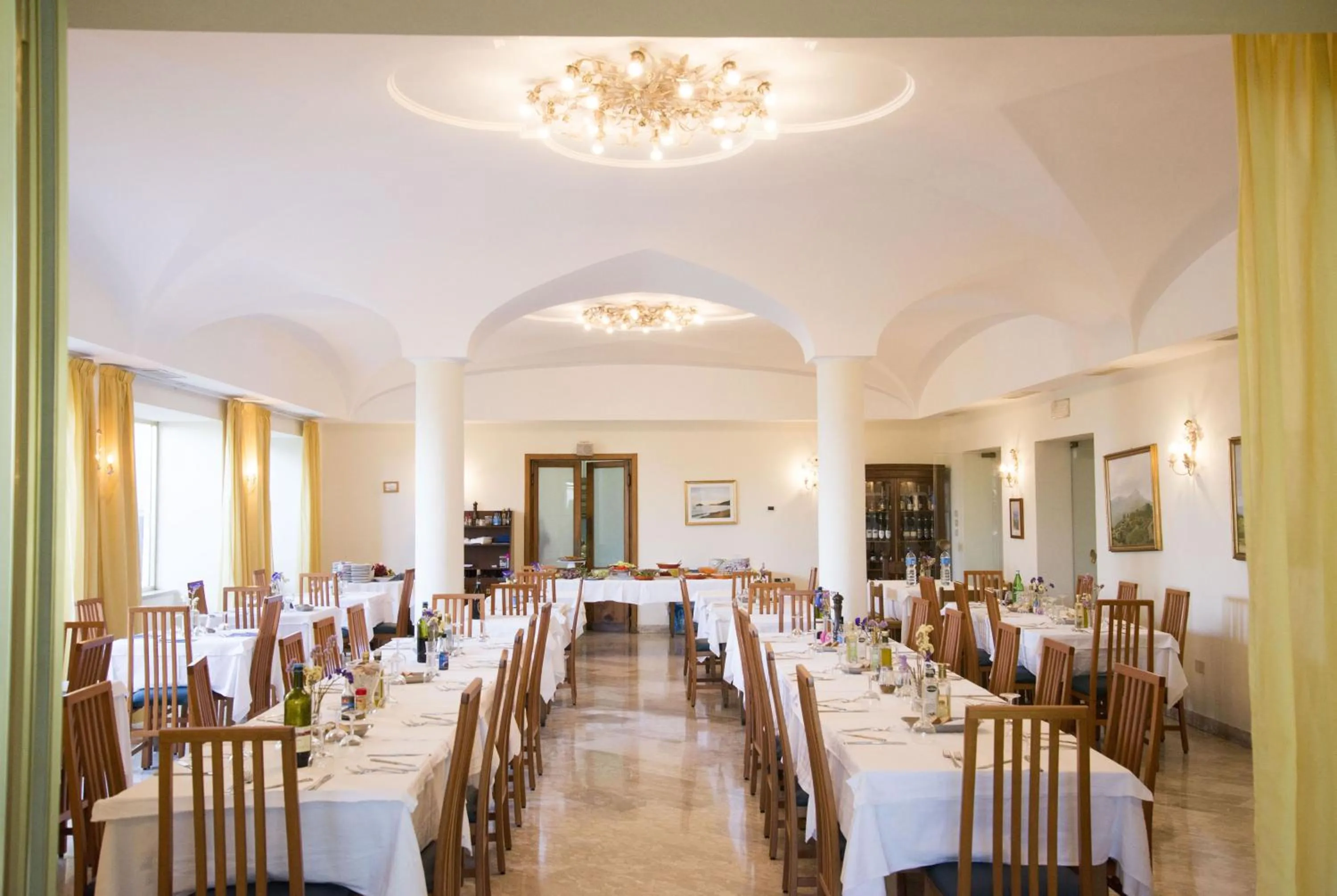 Restaurant/places to eat in Hotel Internazionale