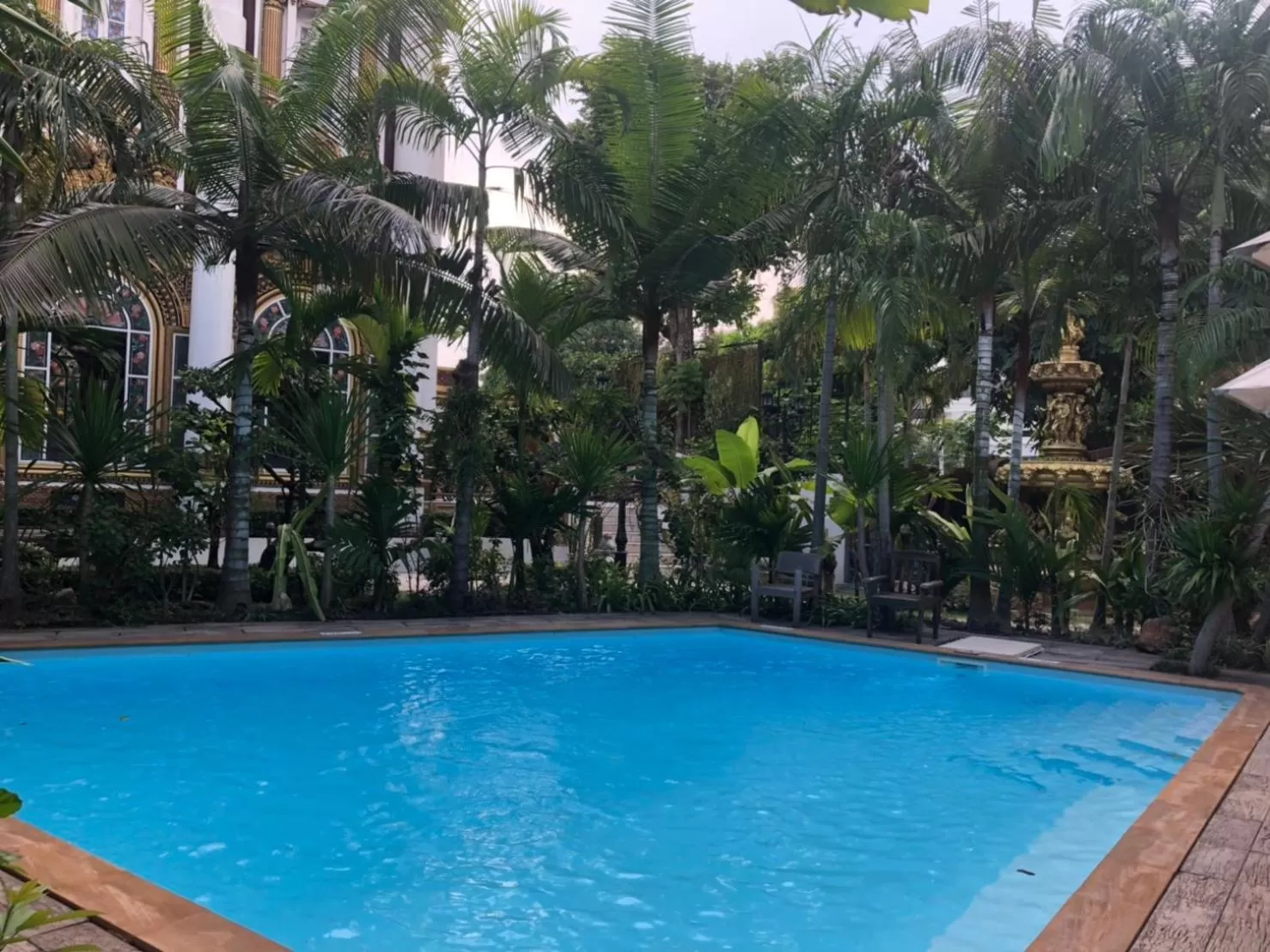 Pool view in Pingdoi Hualin Boutique Hotel