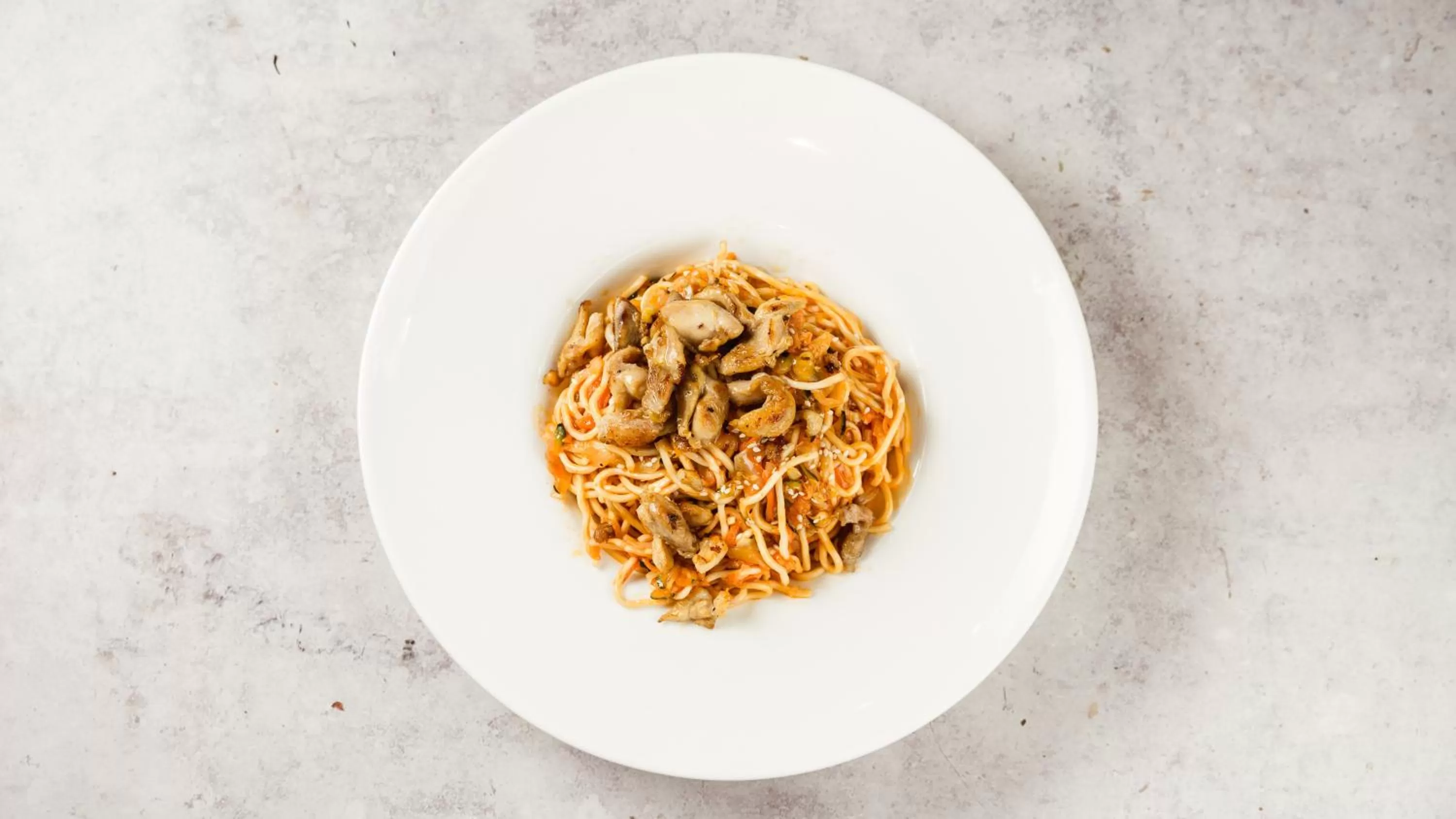 Restaurant/places to eat in Royal Airport Hotel