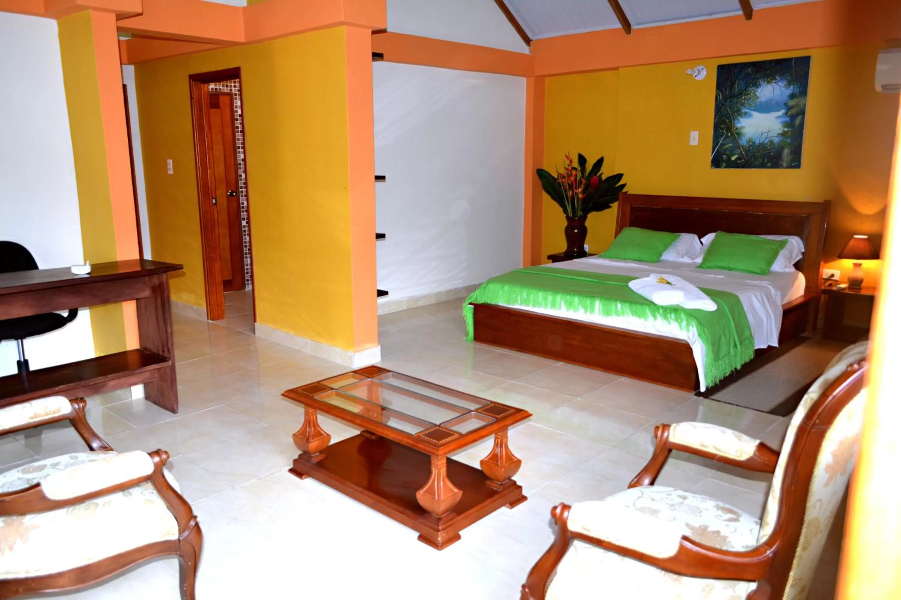 Photo of the whole room, Bed in Cabañas Yakuruna
