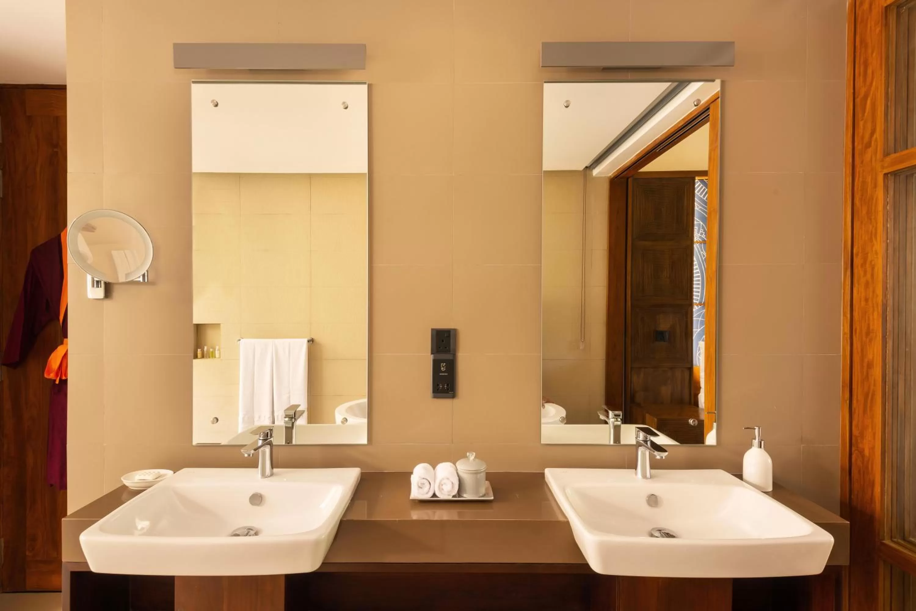 Bathroom in Jetwing Kandy Gallery, A Luxury Reserve