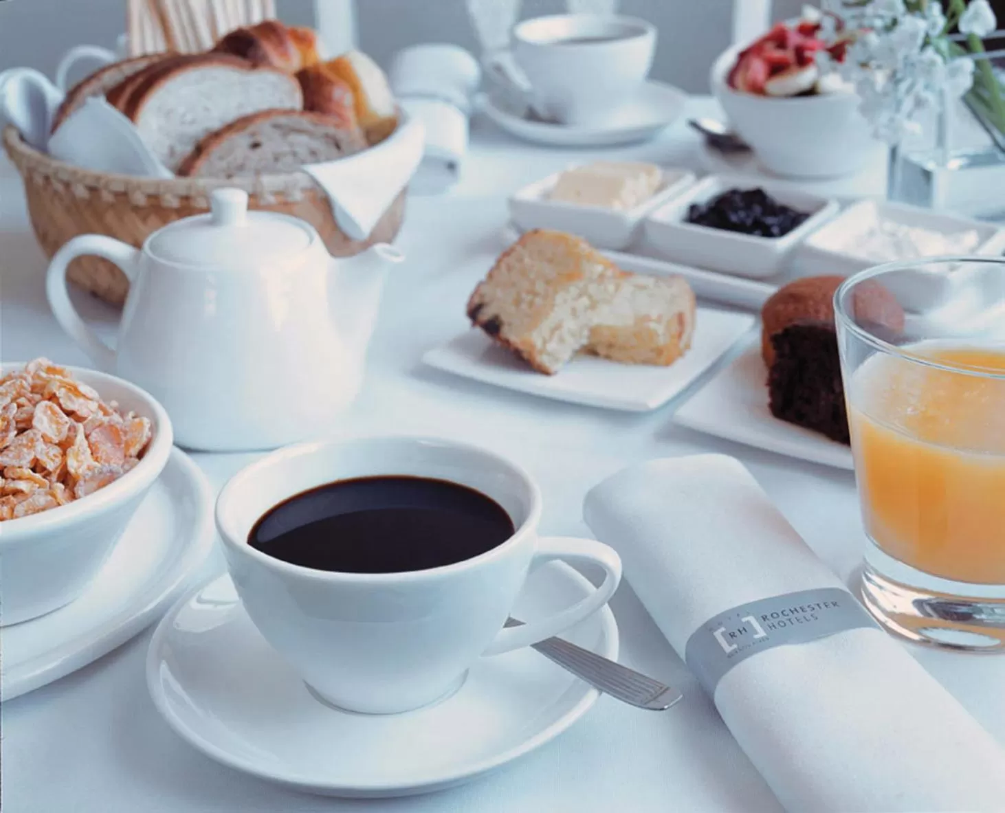 Breakfast, Food in Rochester Hotel M