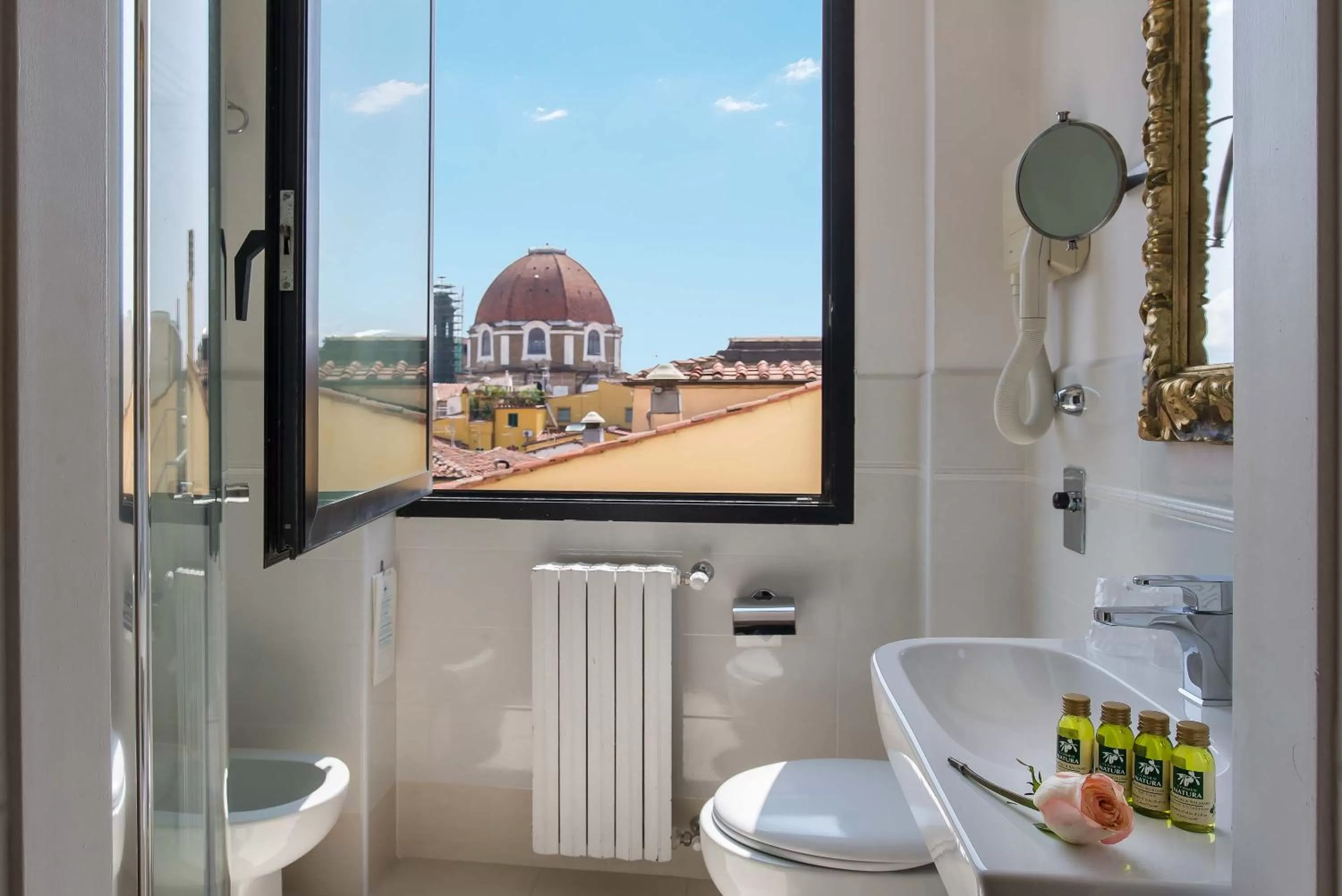 Bathroom in Hotel Machiavelli Palace