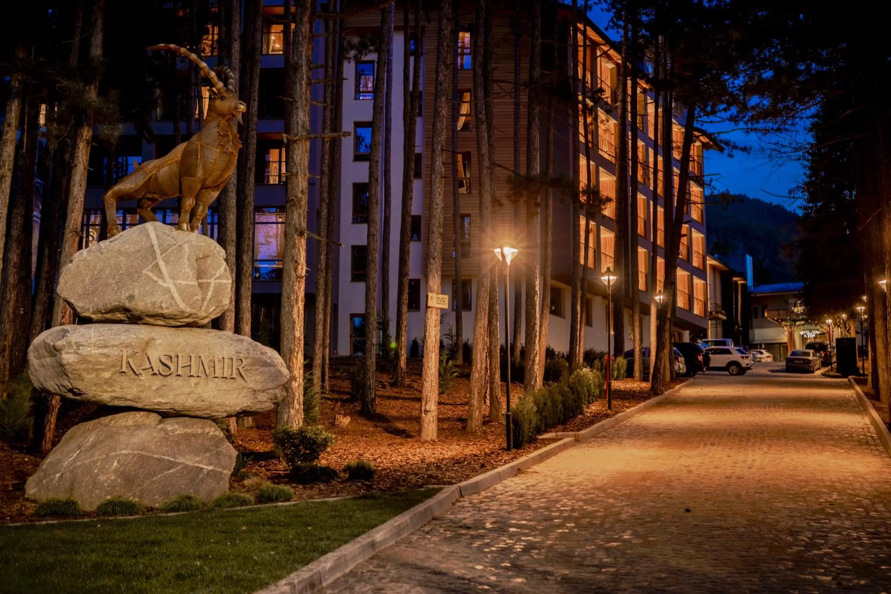 Property building in Kashmir Wellness & SPA Hotel Adults Only